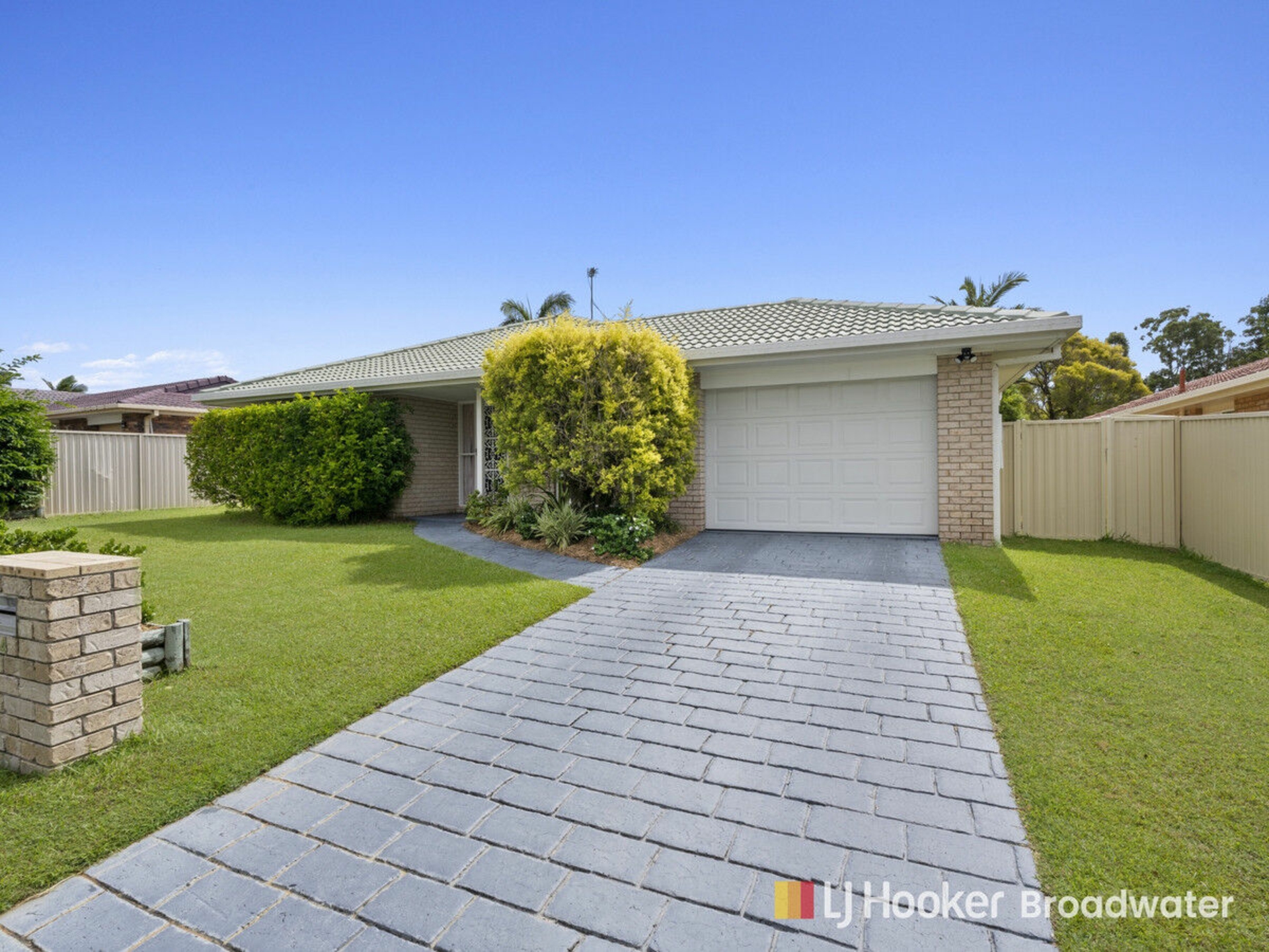 54 Allied Drive, ARUNDEL