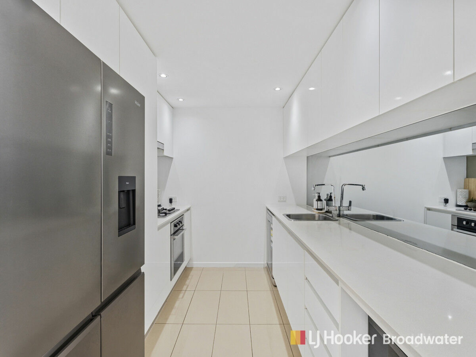 309/15 Compass Drive, BIGGERA WATERS