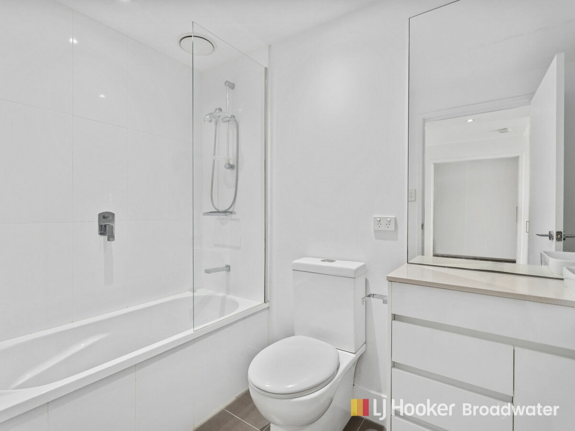 309/15 Compass Drive, BIGGERA WATERS