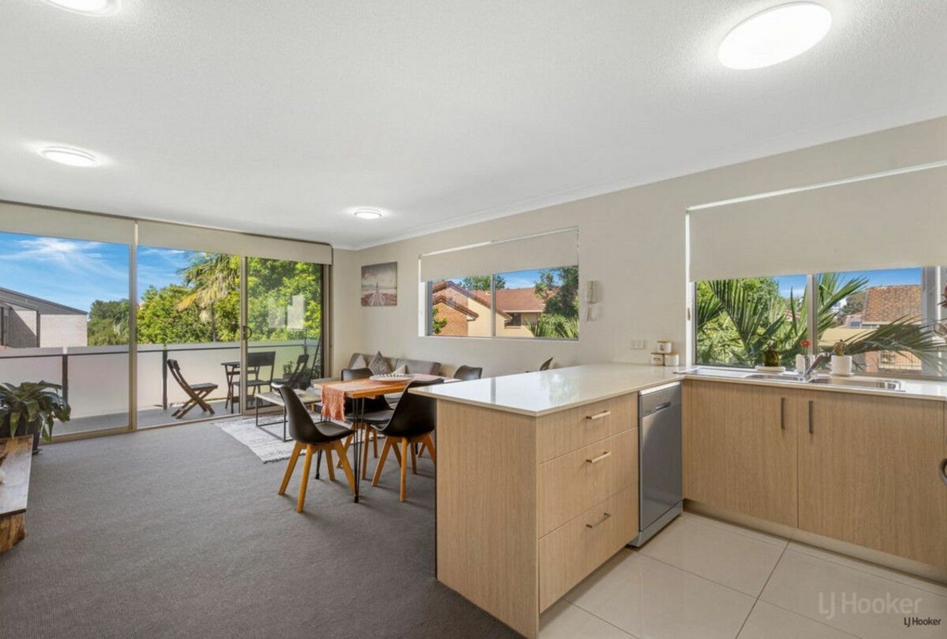 17/33 Loder Street, BIGGERA WATERS