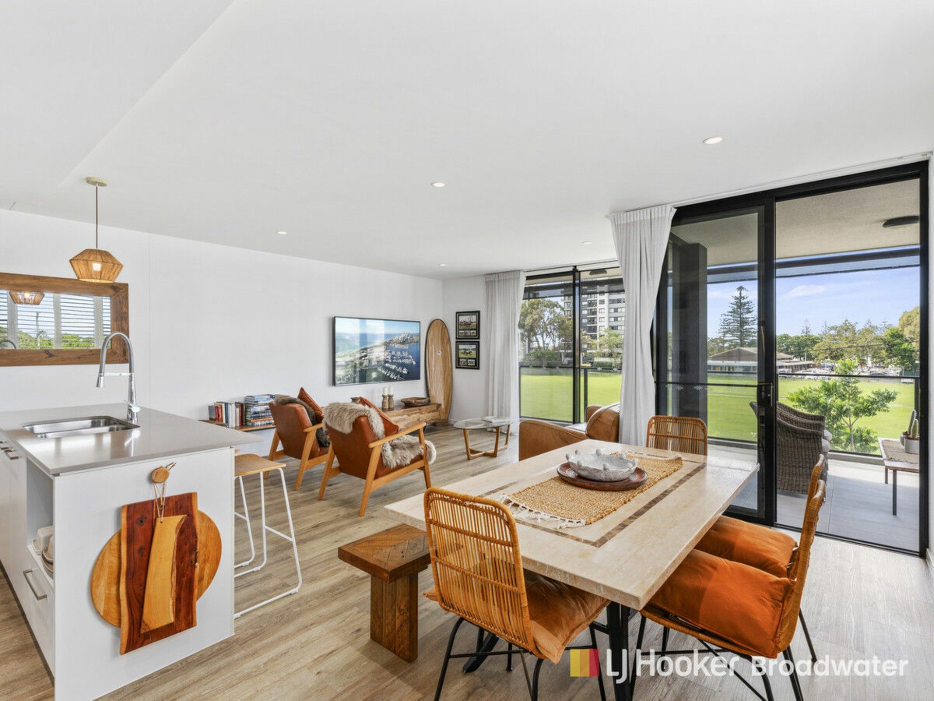 5/8 Bath Street, LABRADOR