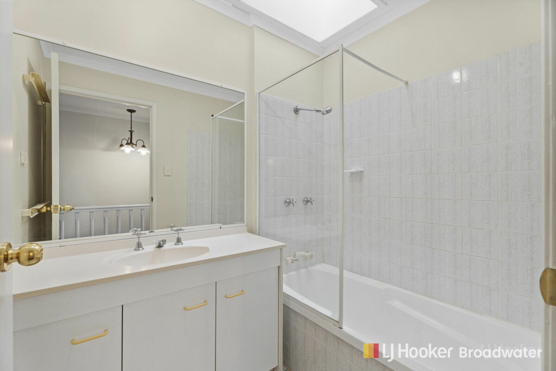 2/79 Government Road, LABRADOR