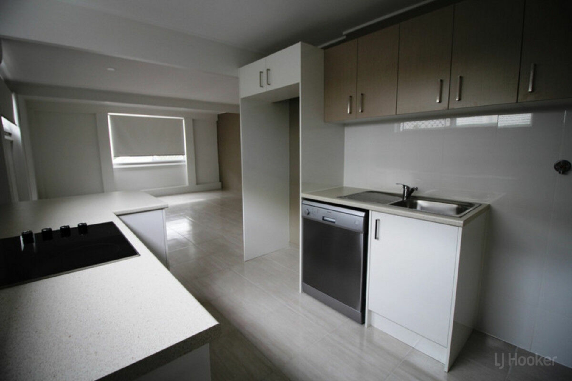 1a/56 Imperial Parade, LABRADOR