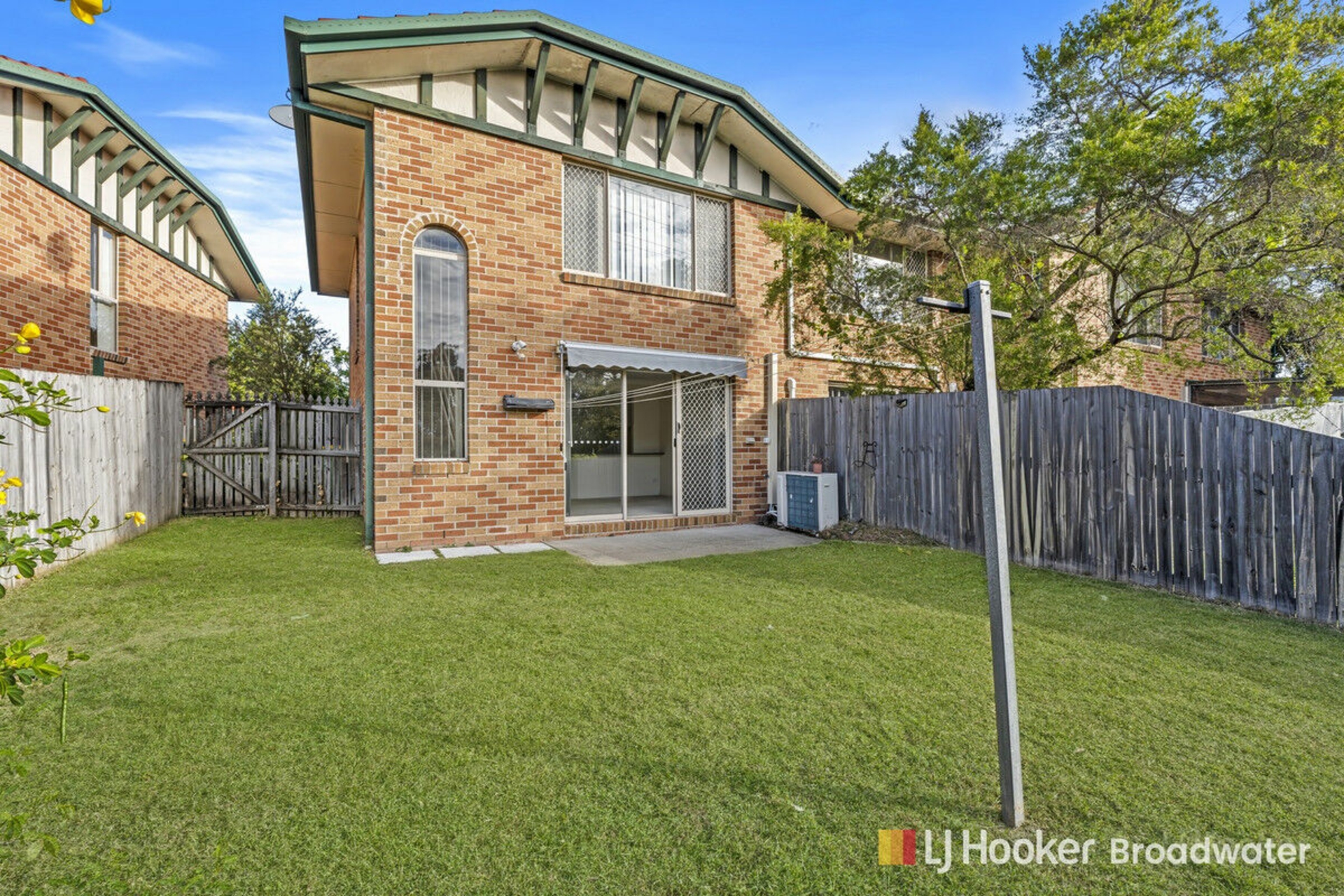 10/75 Brown Street, LABRADOR