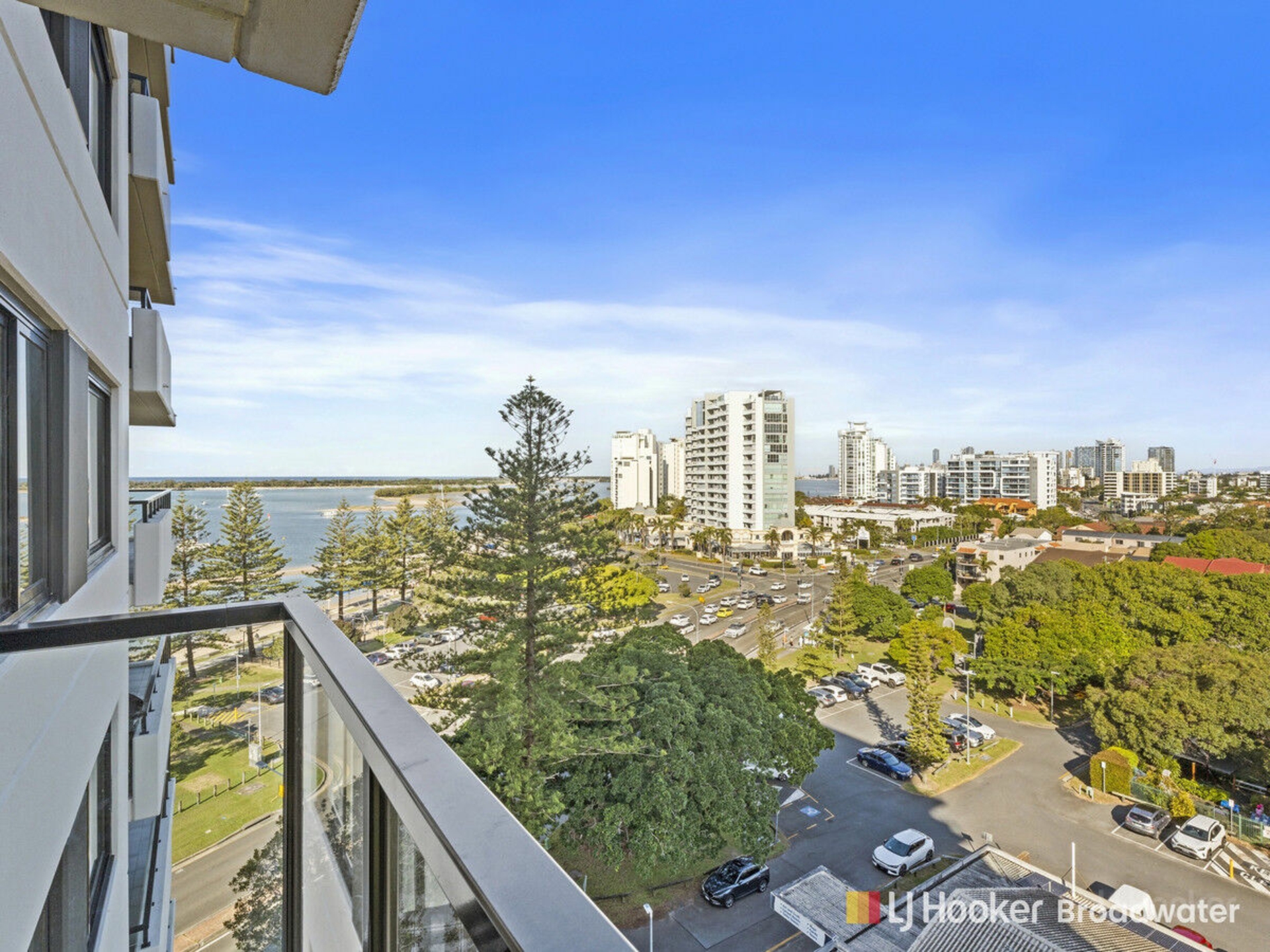 904/372 Marine Parade, LABRADOR