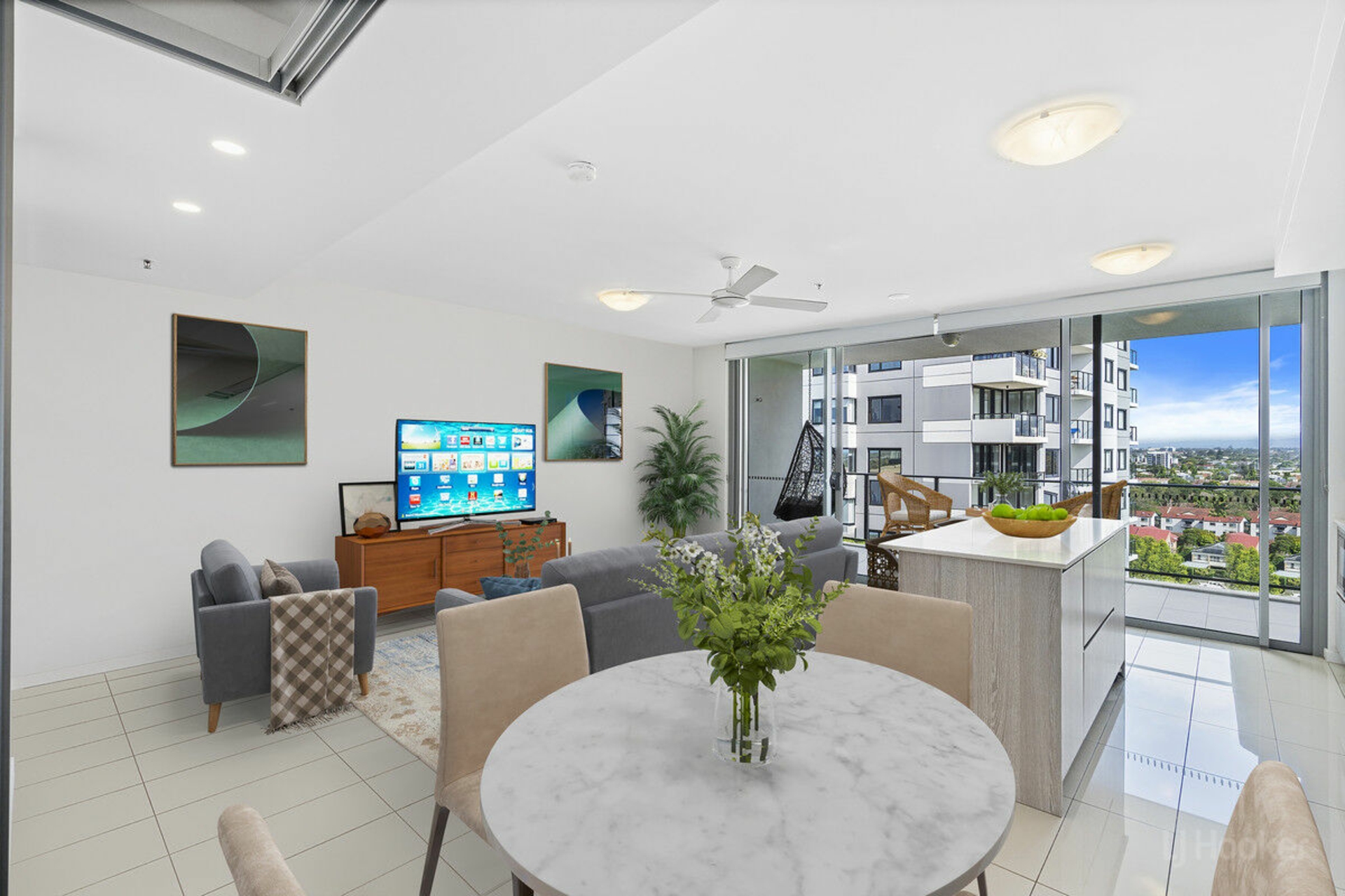 807/378 Marine Parade, LABRADOR