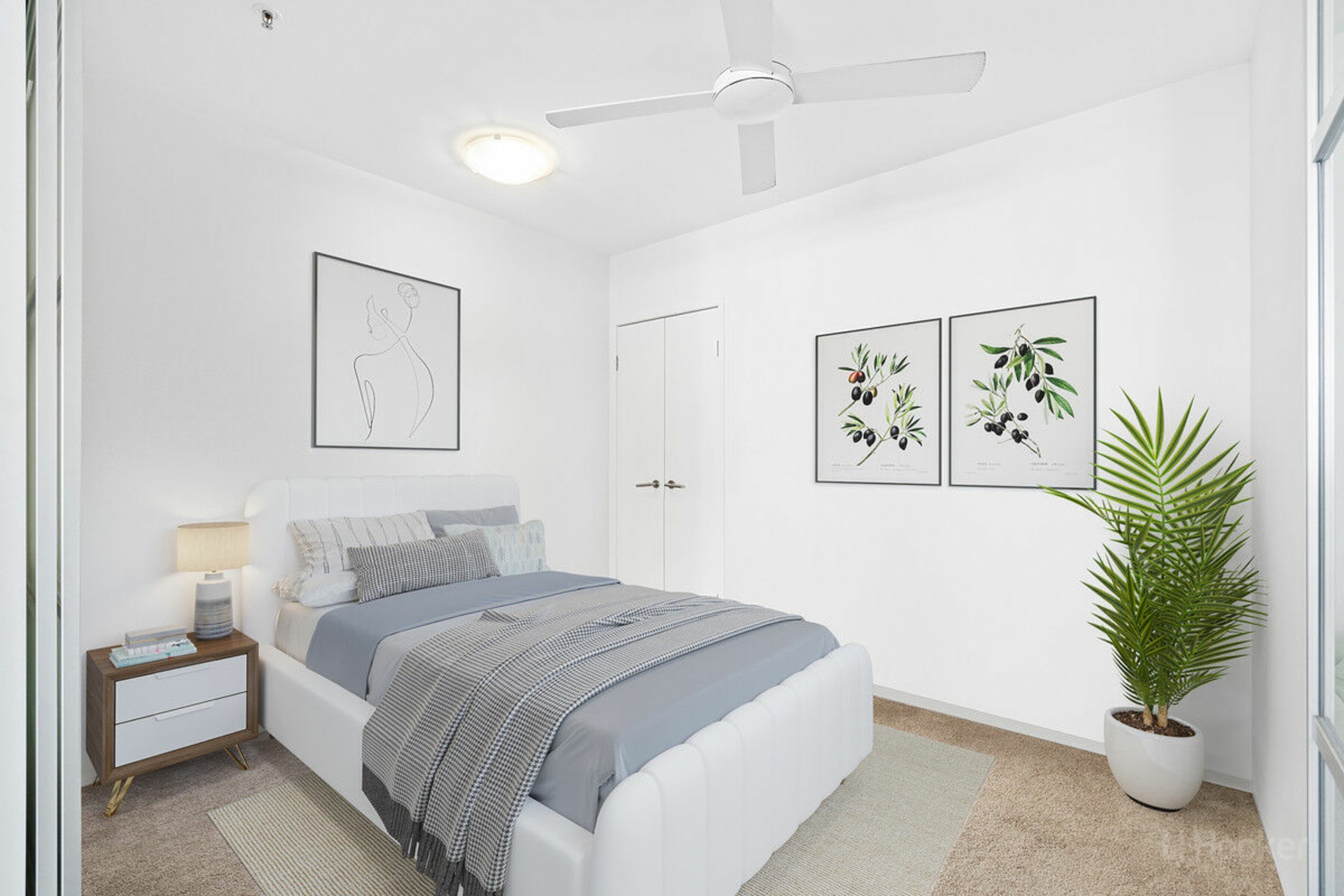 807/378 Marine Parade, LABRADOR