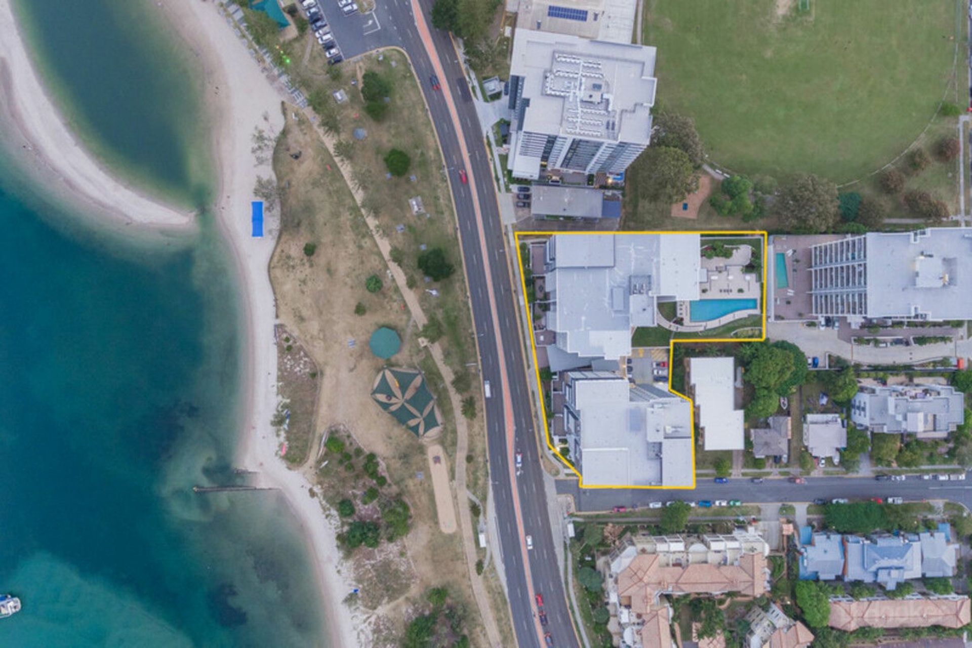 807/378 Marine Parade, LABRADOR