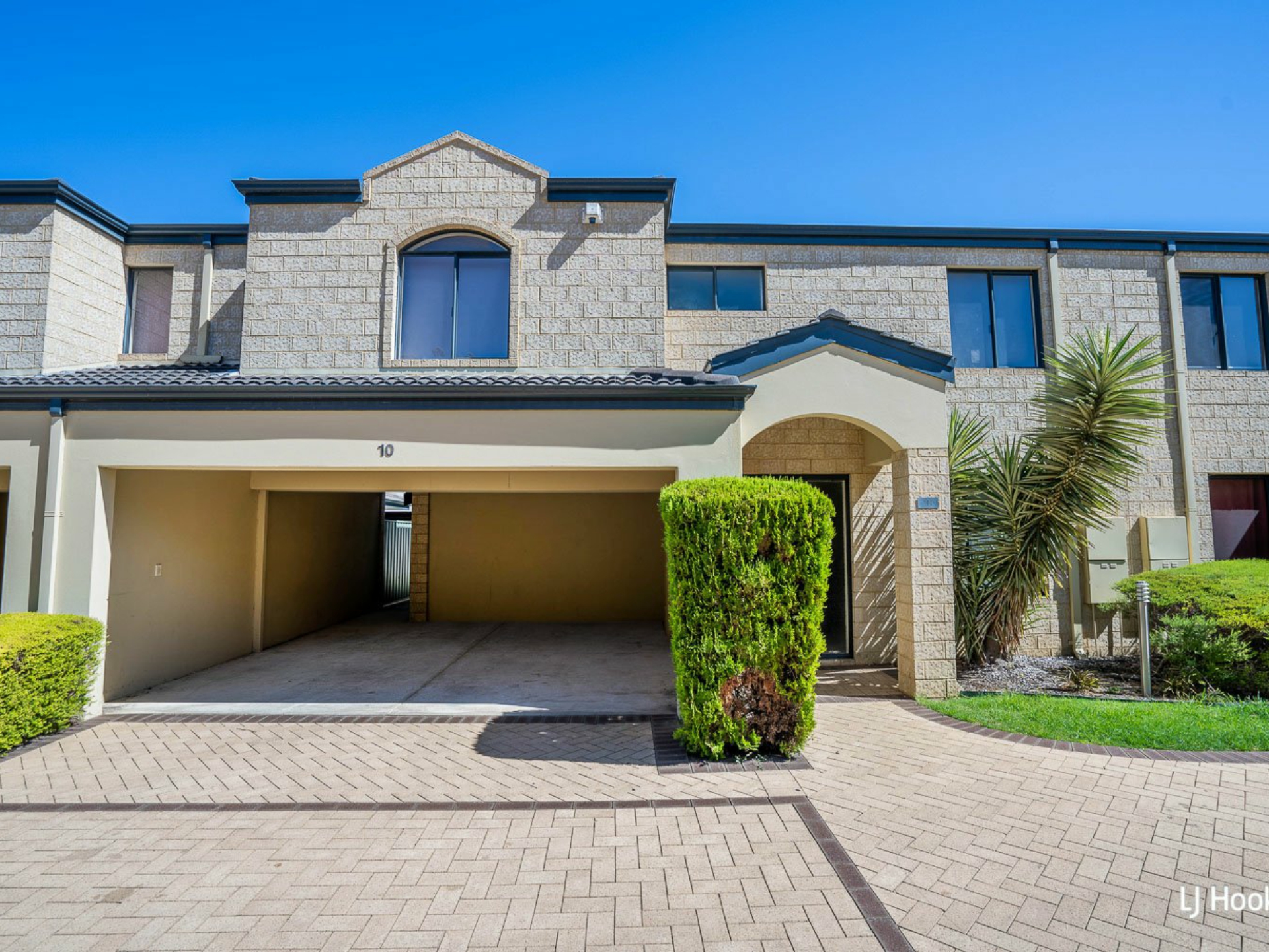10/12 Kimberley Street, BELMONT