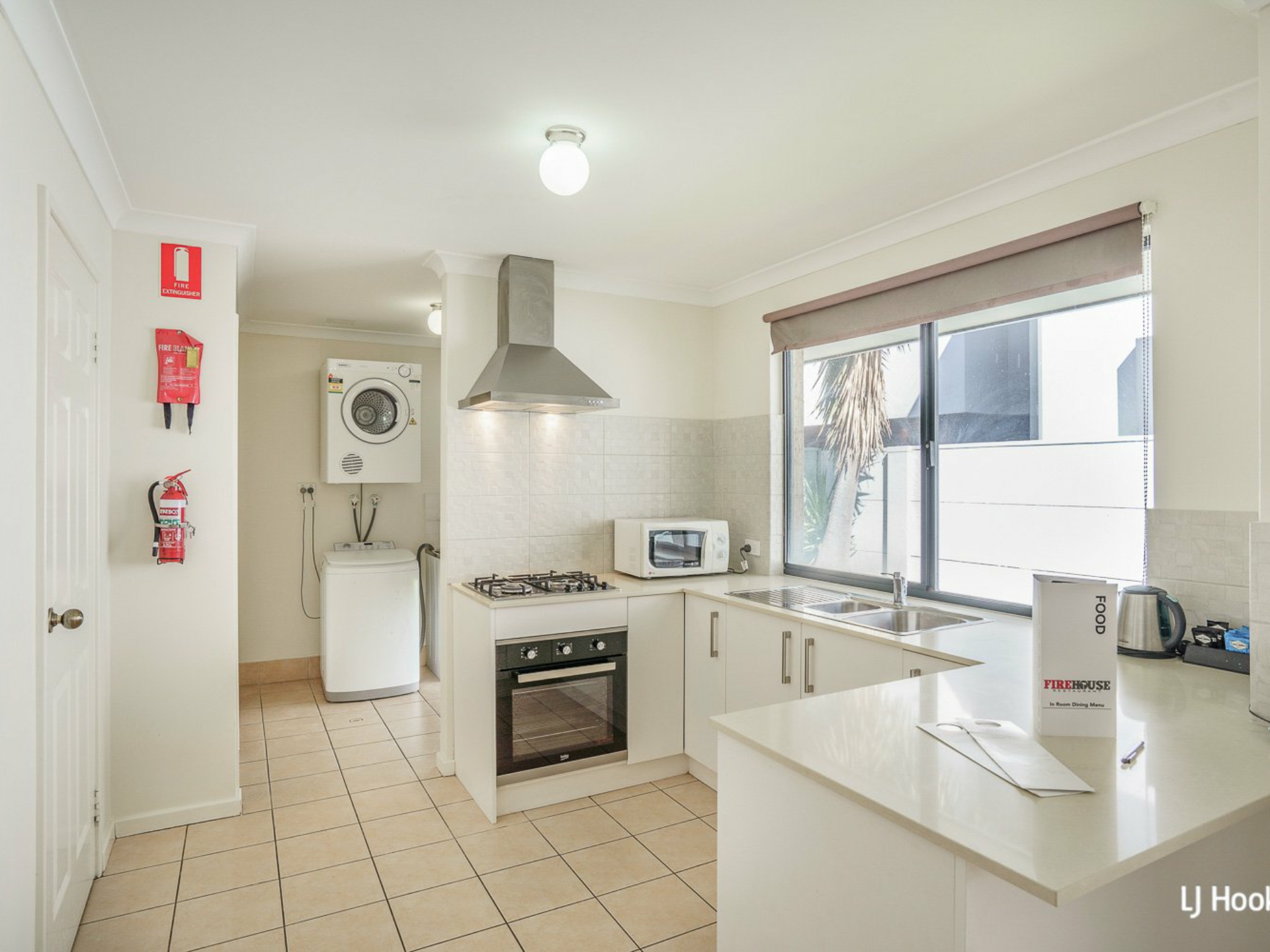 10/12 Kimberley Street, BELMONT