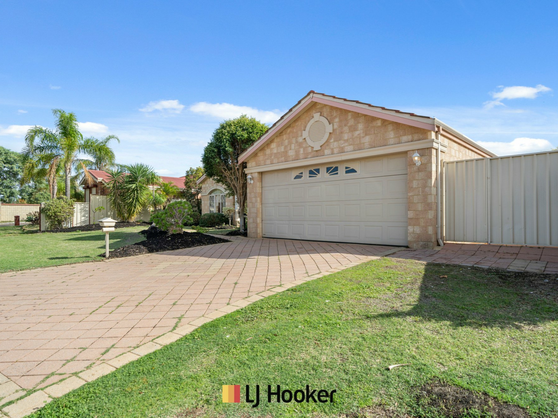 5 Rosea Court, THORNLIE