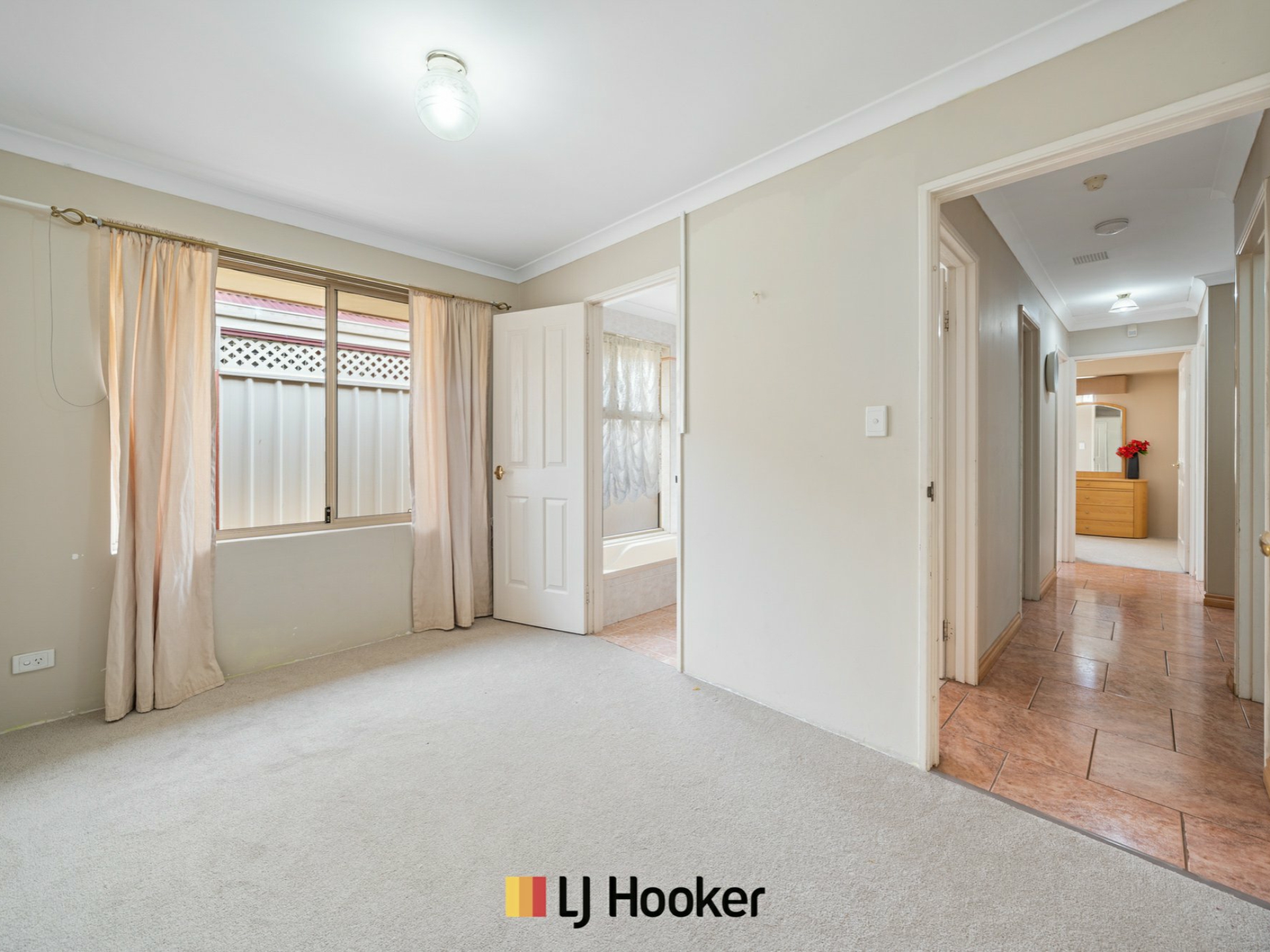 5 Rosea Court, THORNLIE