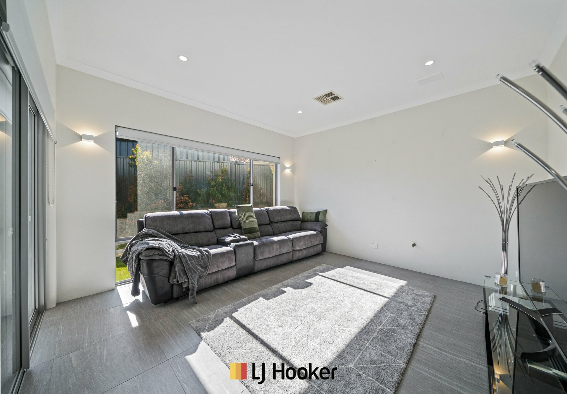 12B Martelli Place, STIRLING