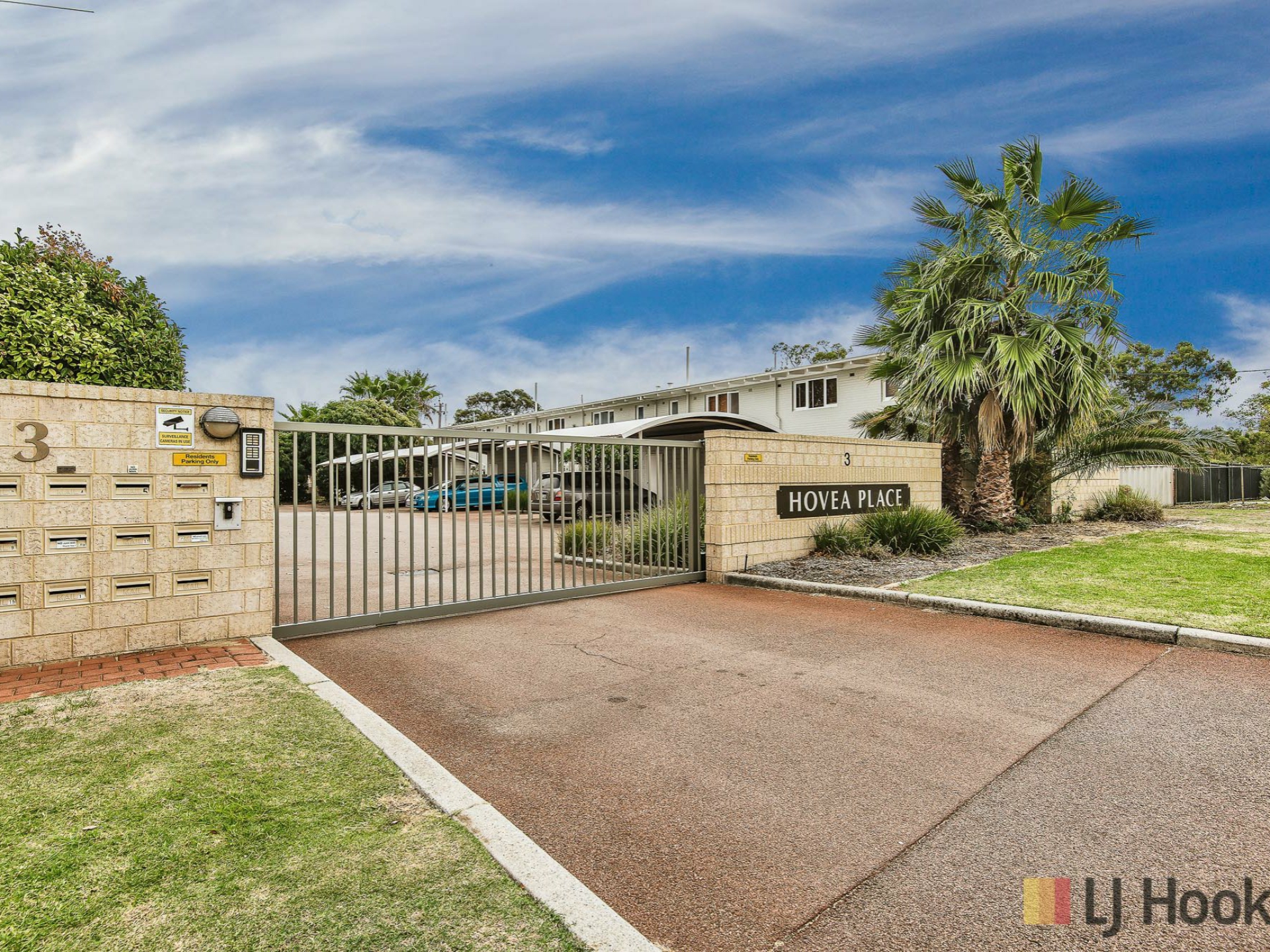 12/3 Derrington Crescent Balga WA