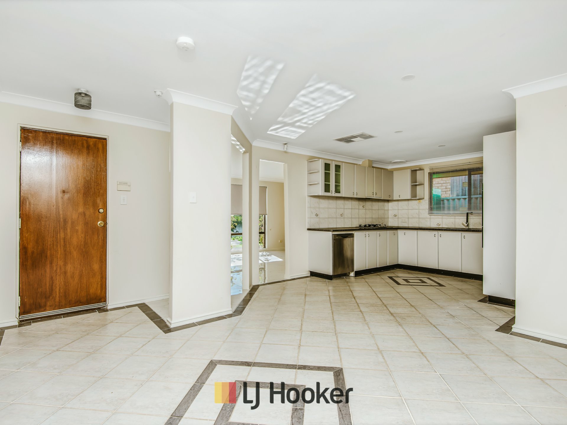 5 Staunton Grove, MIRRABOOKA