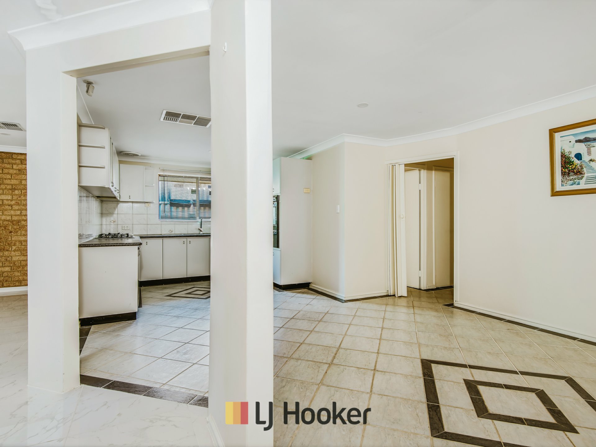 5 Staunton Grove, MIRRABOOKA