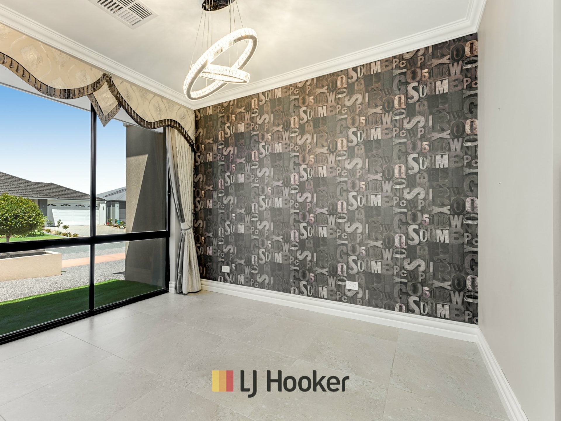 61 Barbarossa Drive, CAVERSHAM