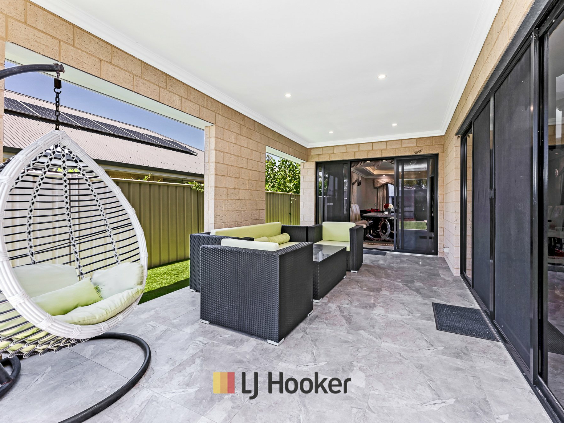 61 Barbarossa Drive, CAVERSHAM