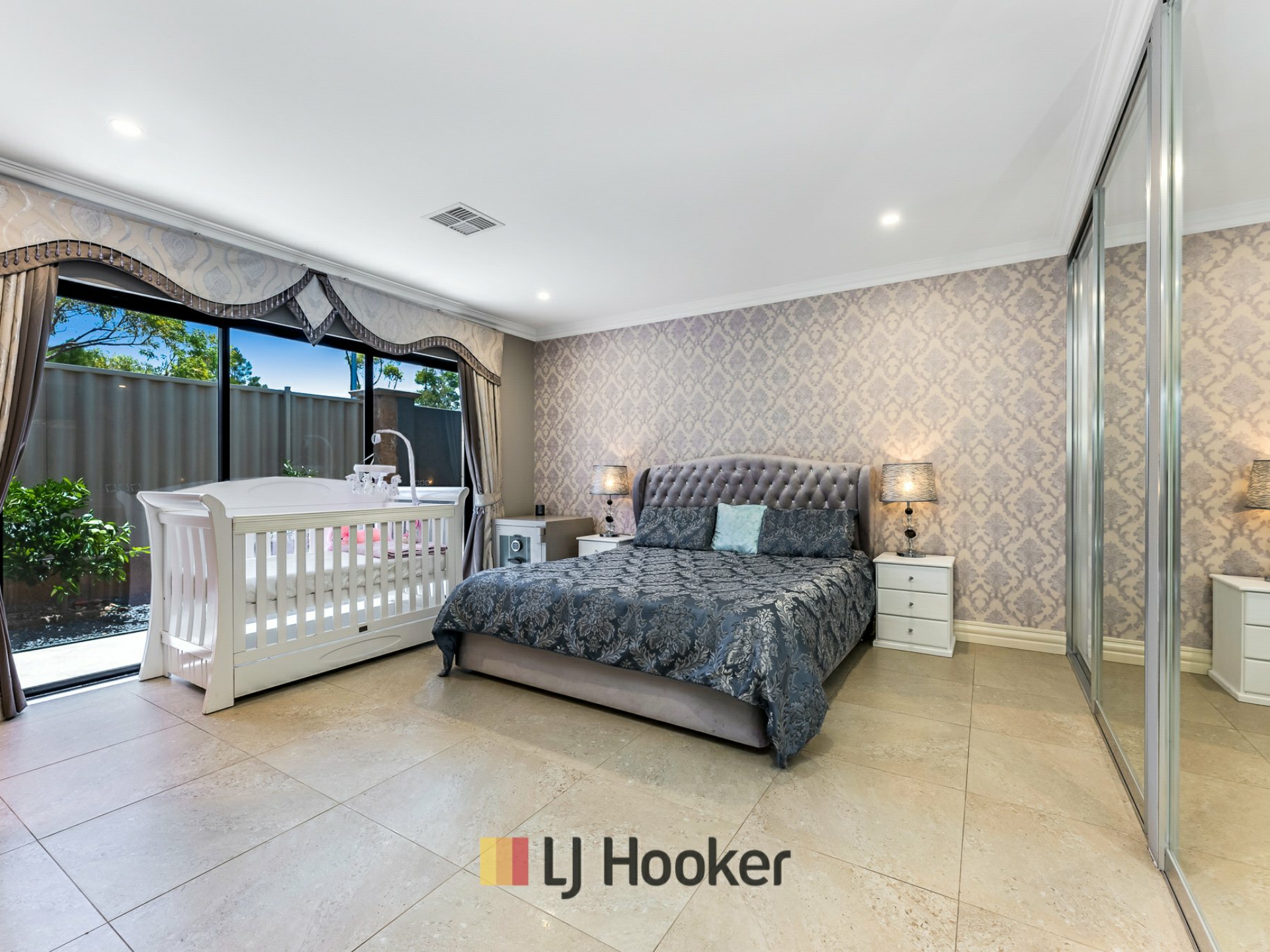 61 Barbarossa Drive, CAVERSHAM