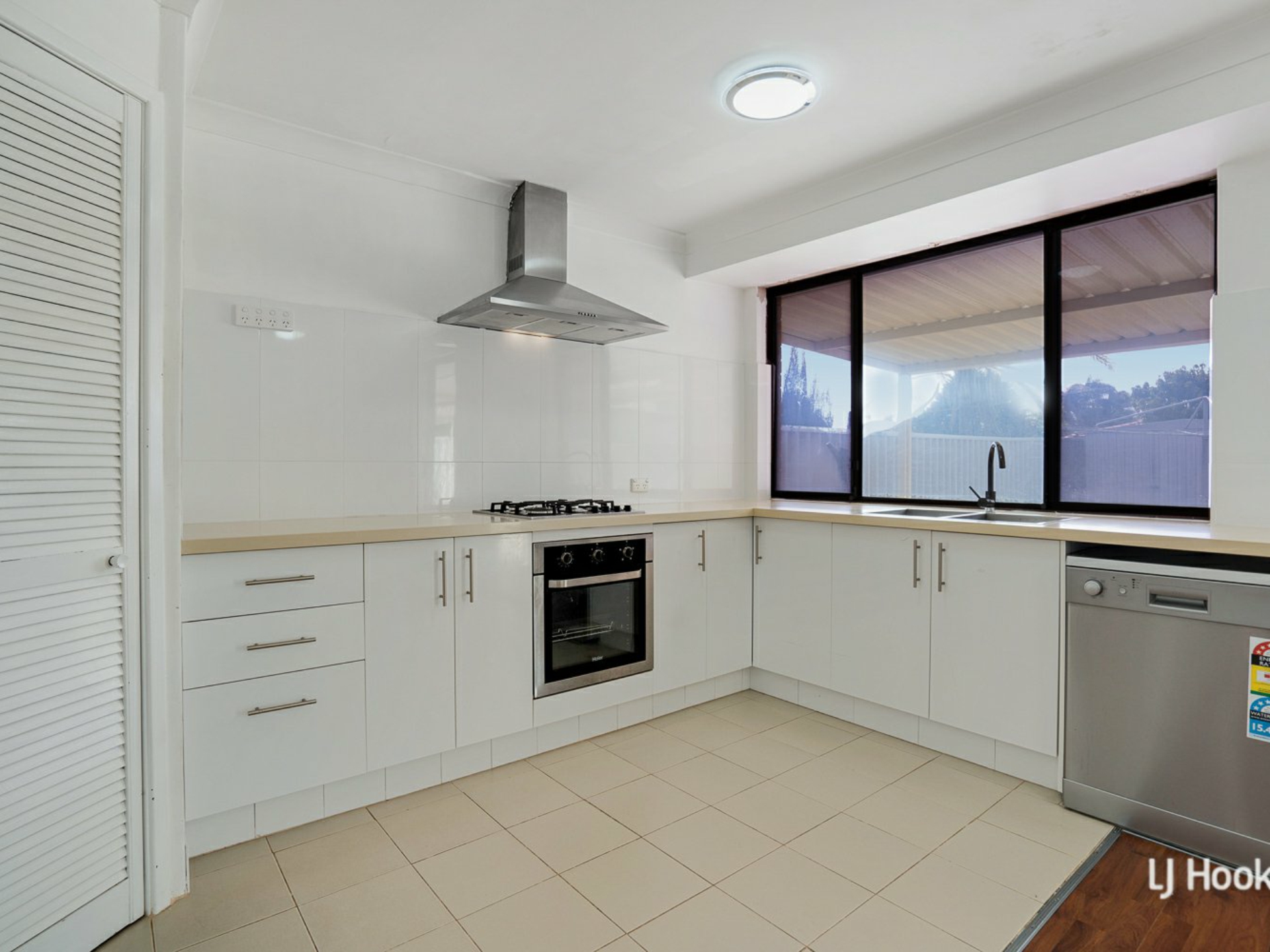 35 Gossamer Avenue, MIRRABOOKA