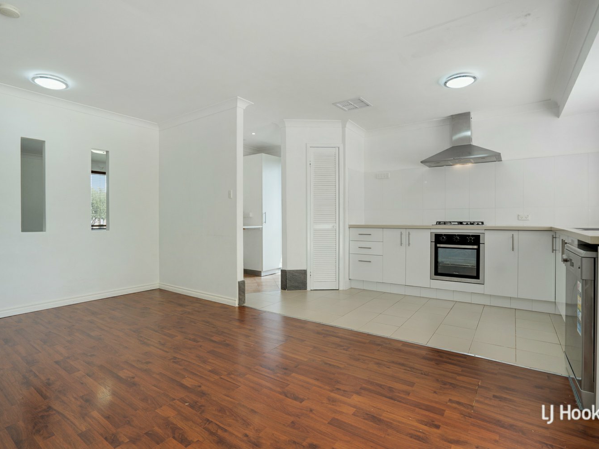 35 Gossamer Avenue, MIRRABOOKA