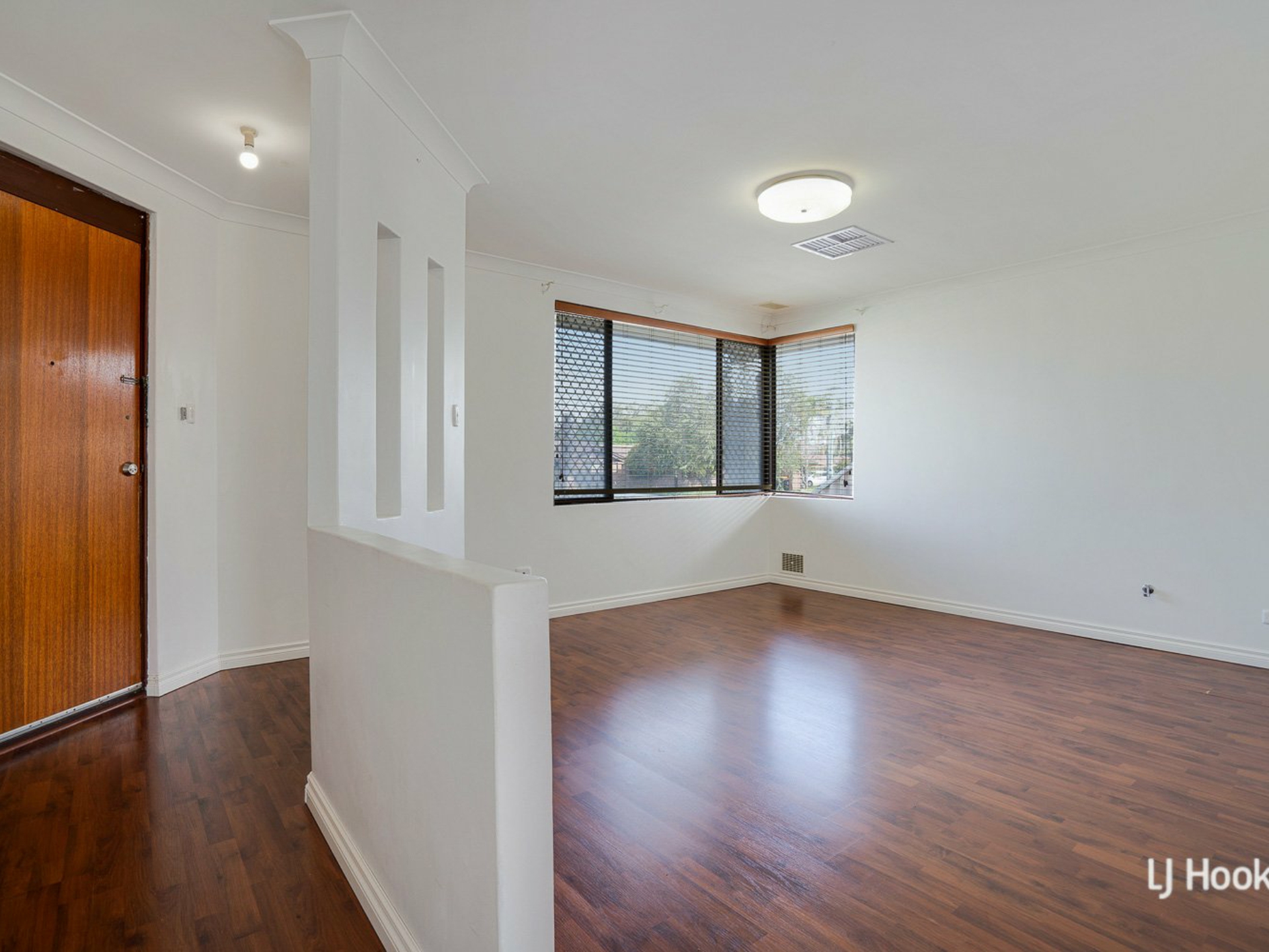 35 Gossamer Avenue, MIRRABOOKA