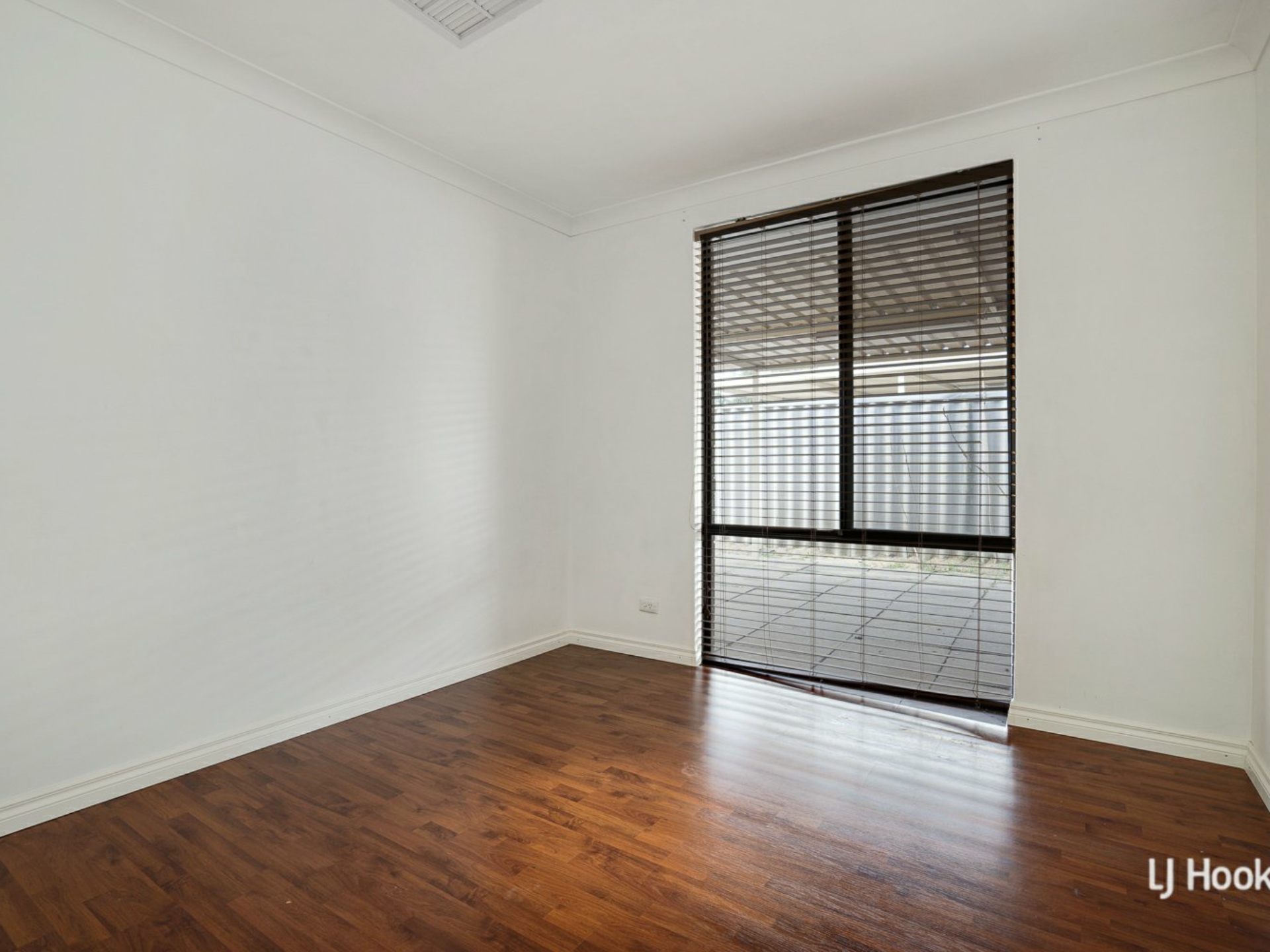 35 Gossamer Avenue, MIRRABOOKA
