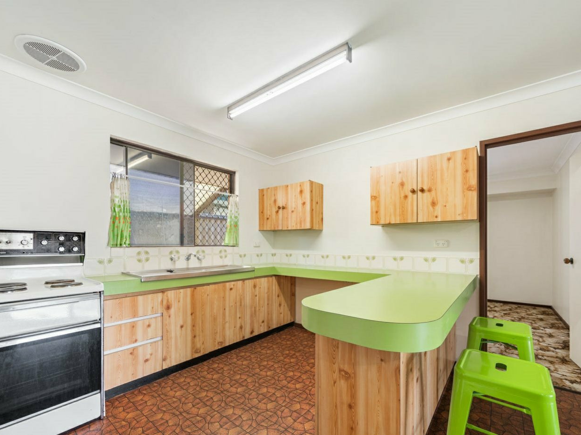 90 Maguire Ave, BEECHBORO