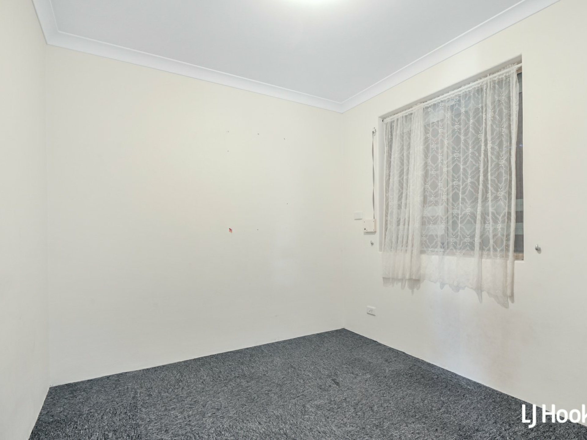 2 Liquidambar Heights, MIRRABOOKA