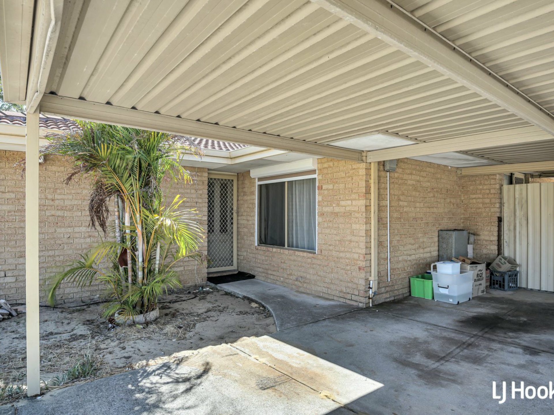 2 Liquidambar Heights, MIRRABOOKA
