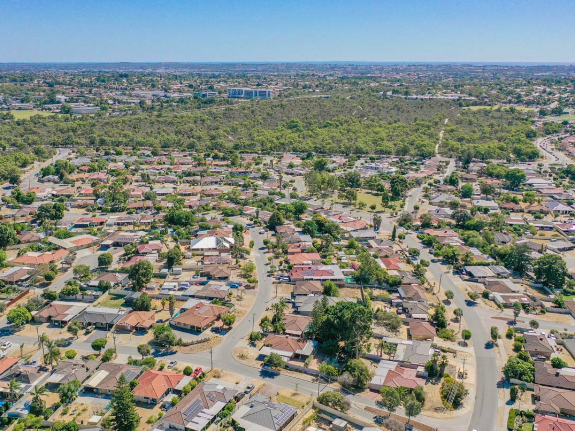 2 Liquidambar Heights, MIRRABOOKA
