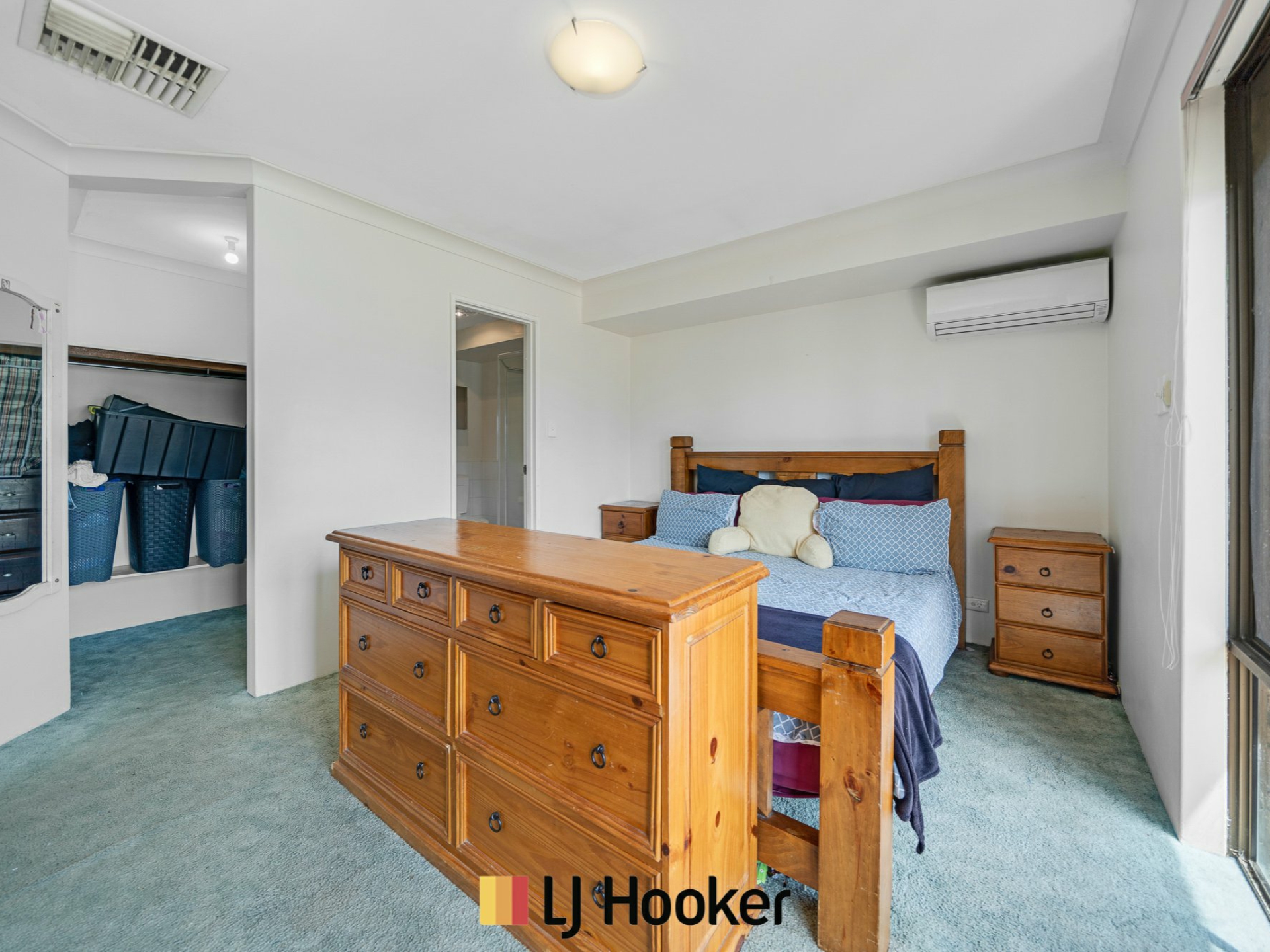6 Woodbine Terrrace, MIRRABOOKA