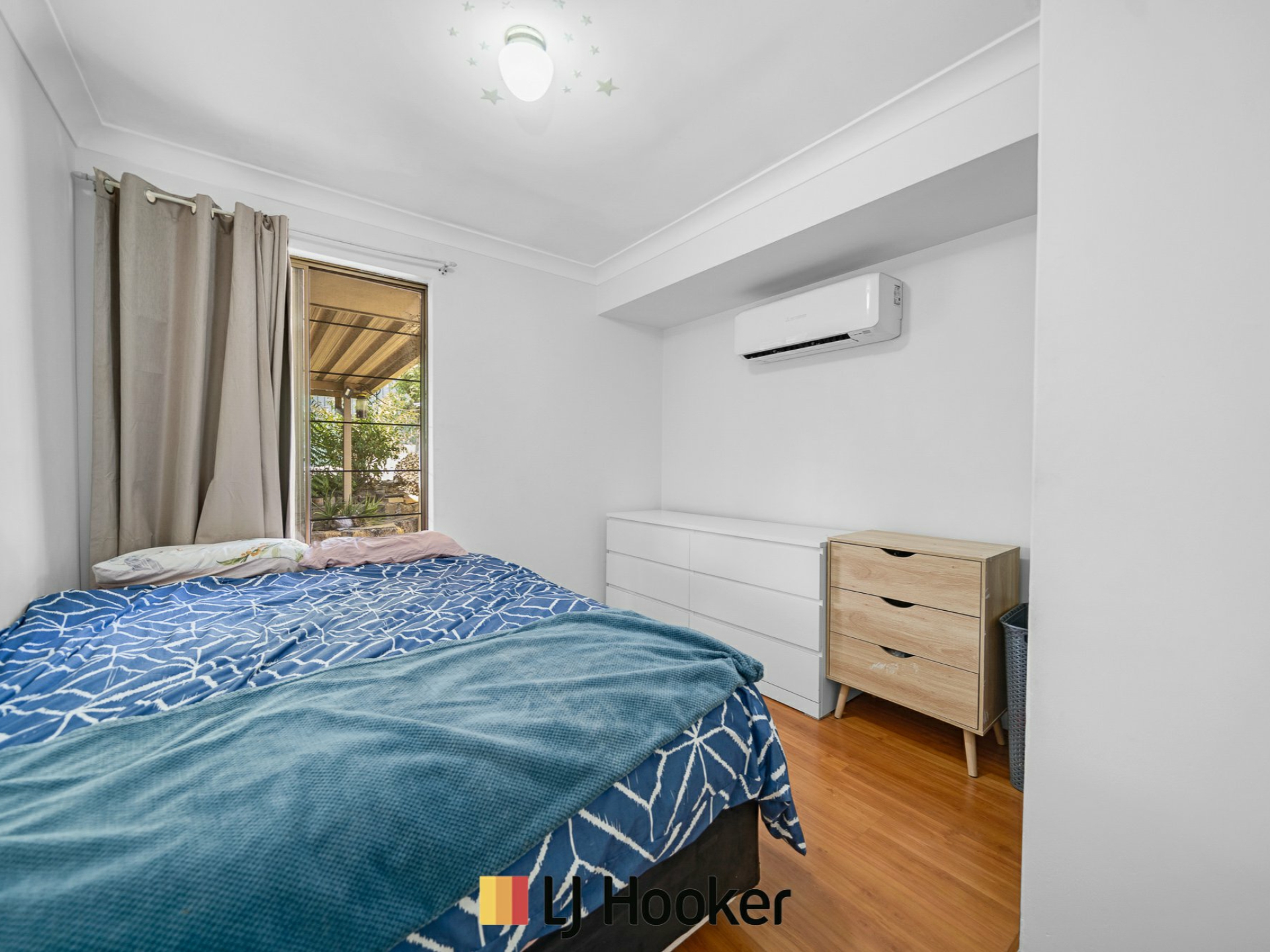6 Woodbine Terrrace, MIRRABOOKA