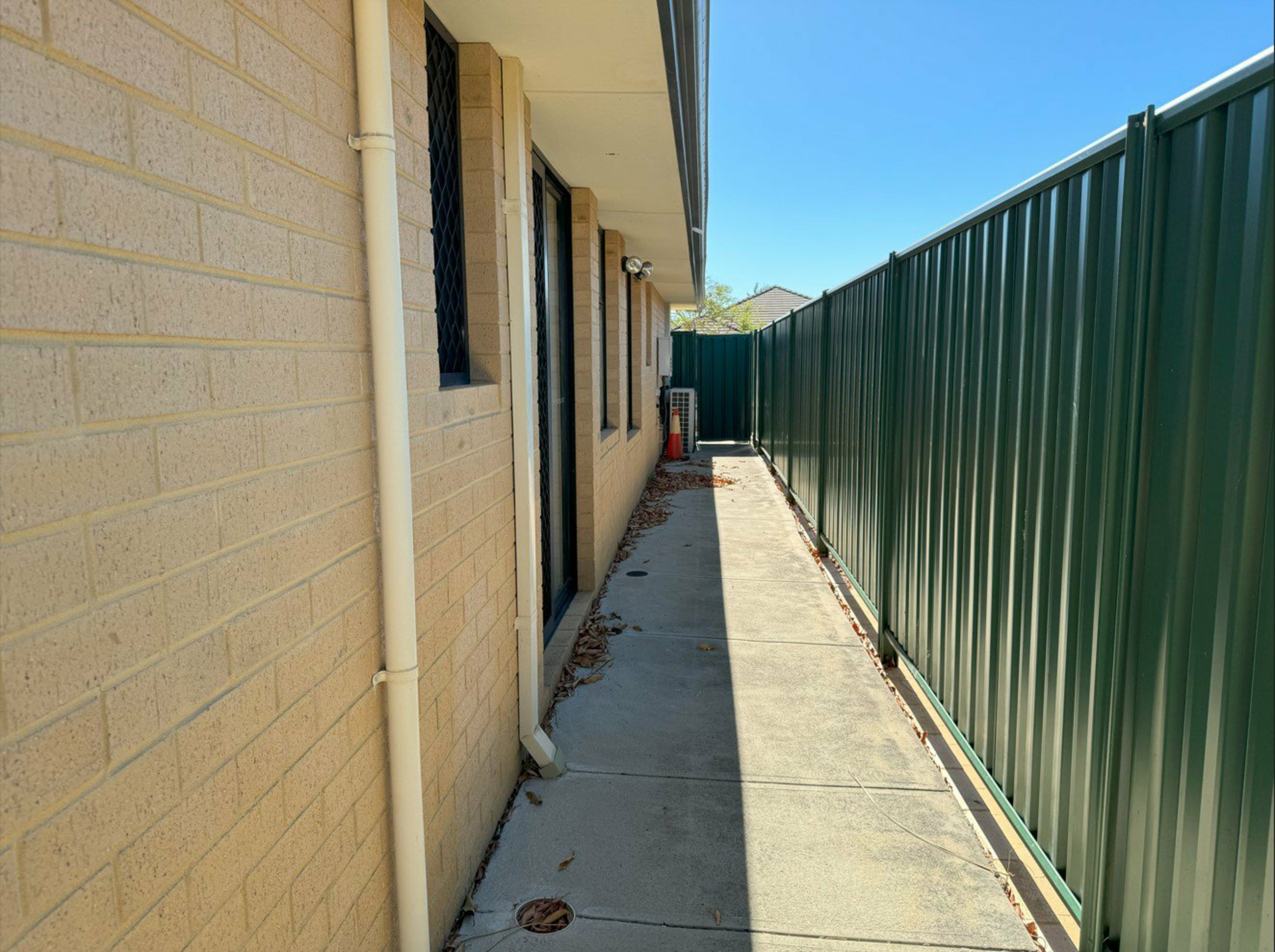 23 James Gilmour Way, DARCH