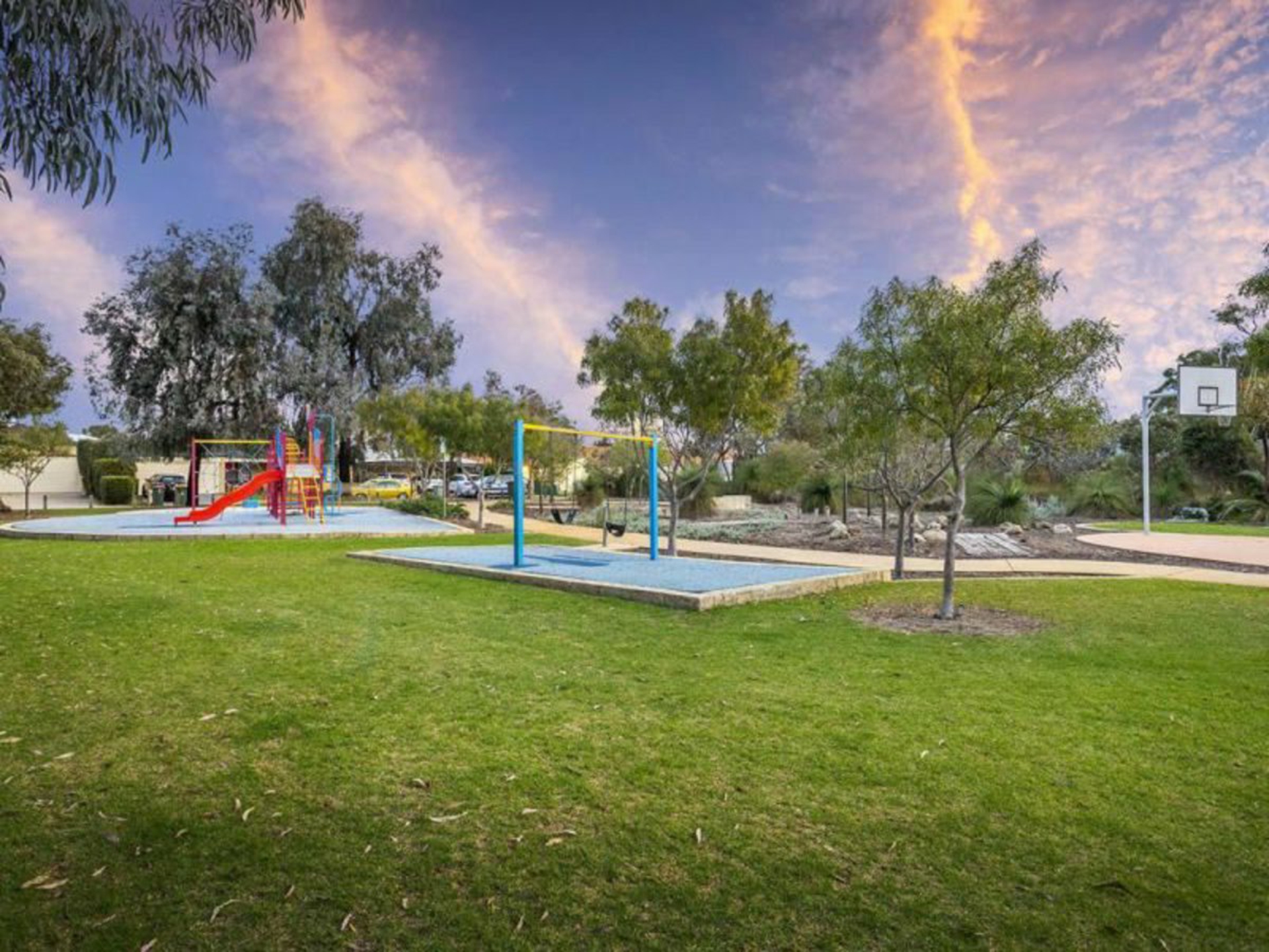 23 James Gilmour Way, DARCH