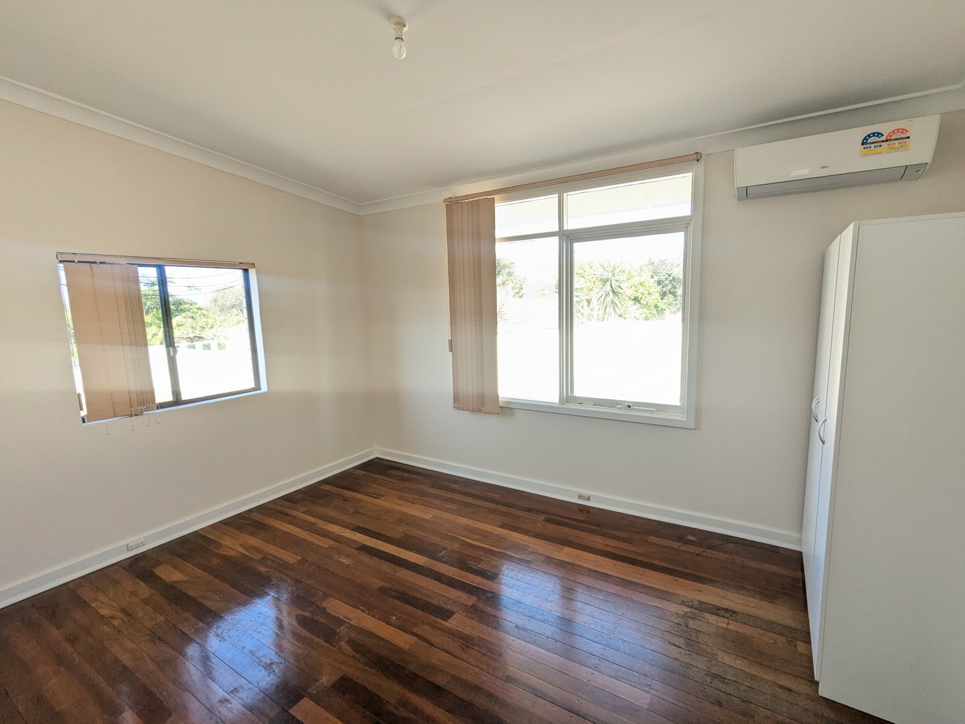 494 Lennard St, DIANELLA
