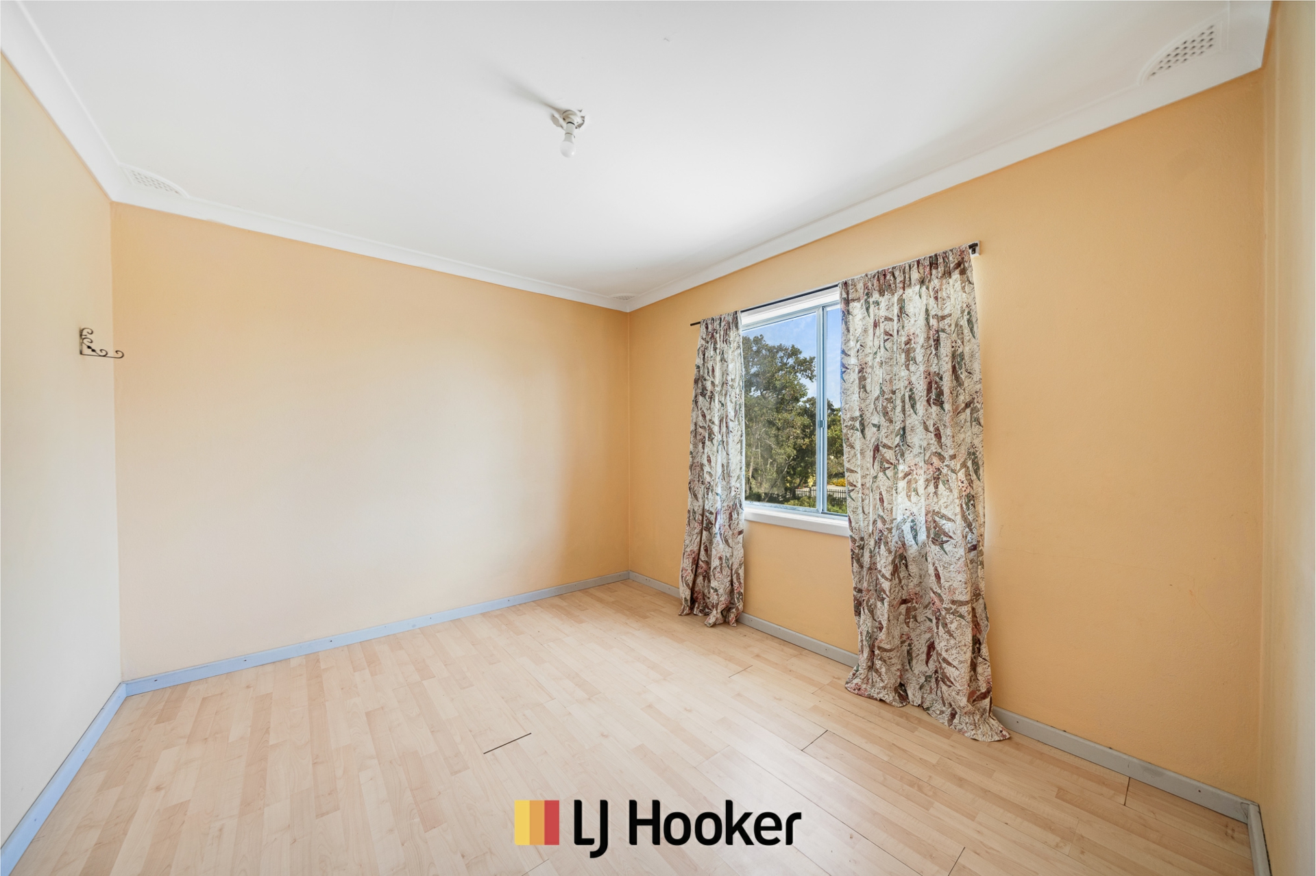 16E Wardlow Way, BALGA