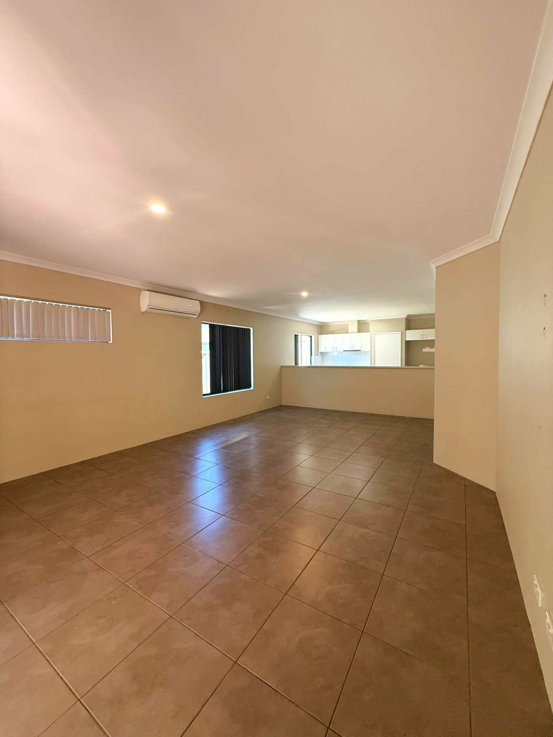 2/293 Landsdale Rd, LANDSDALE