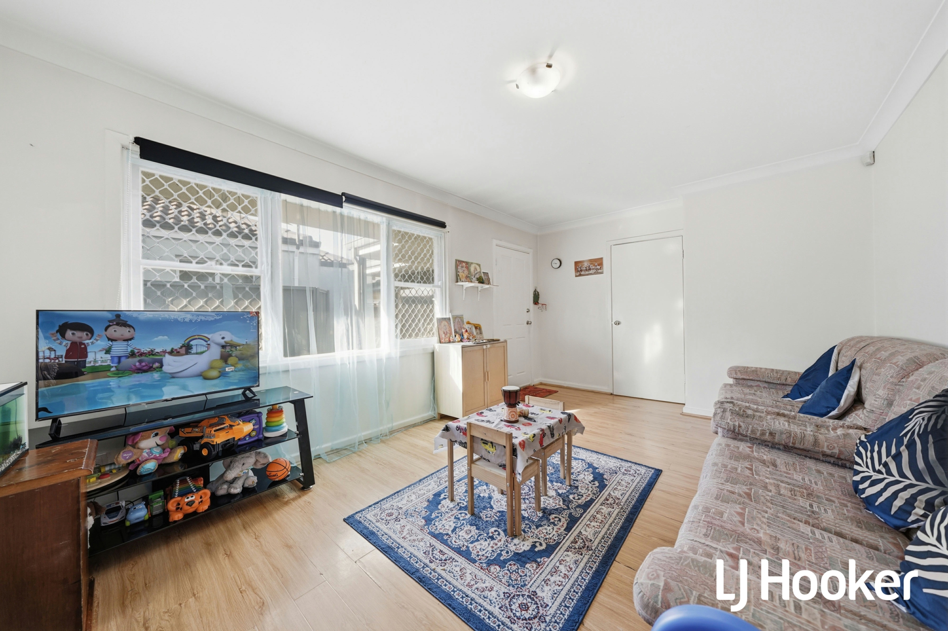 5 Mentone Road — photo 3 of 25