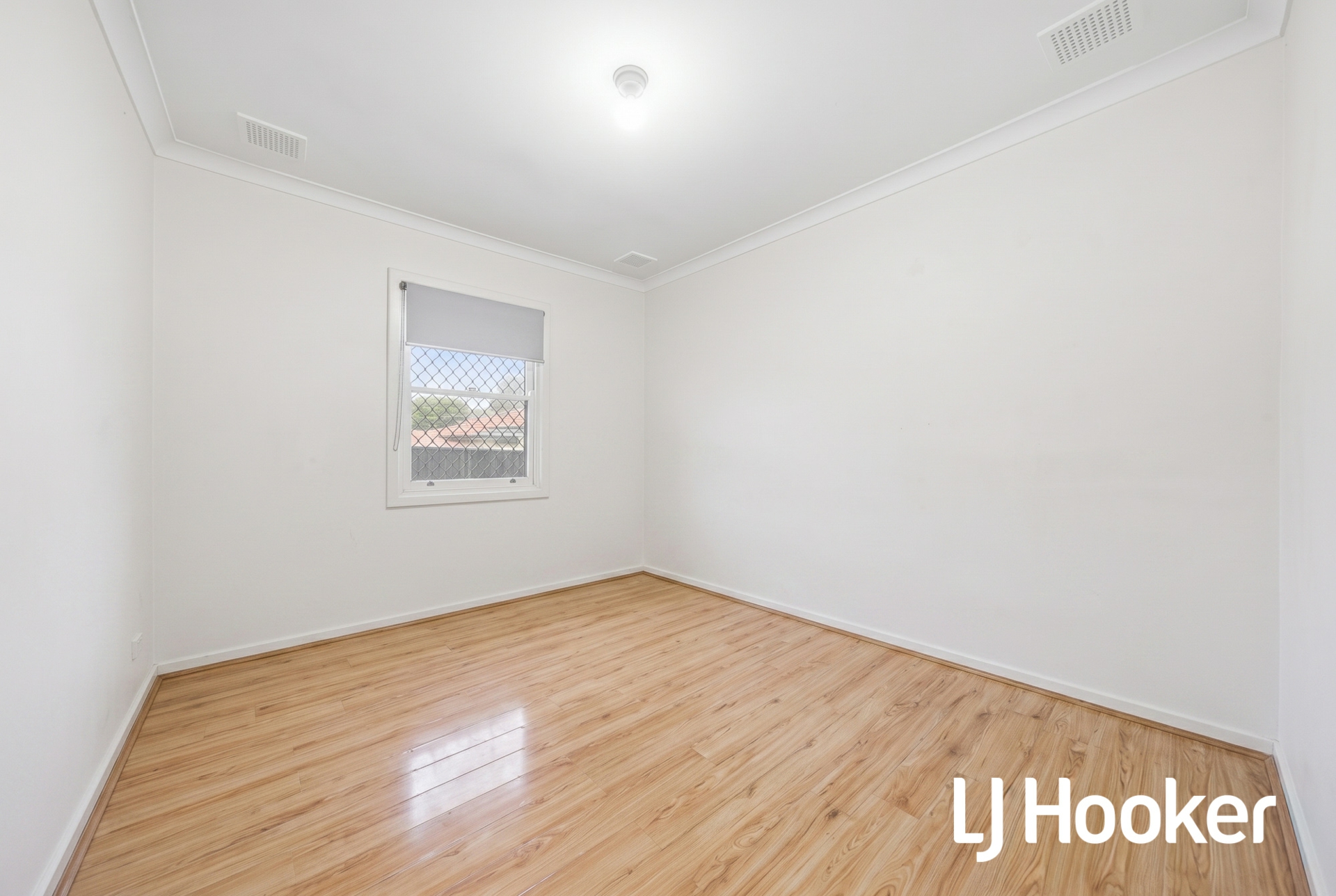 5 Mentone Road — photo 4 of 25