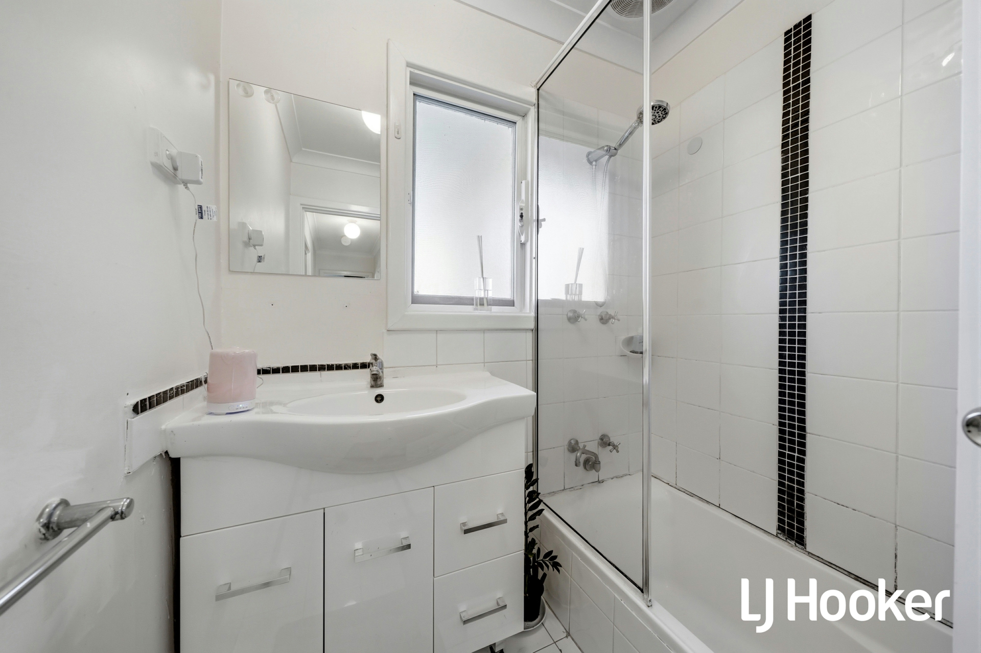 5 Mentone Road — photo 7 of 25