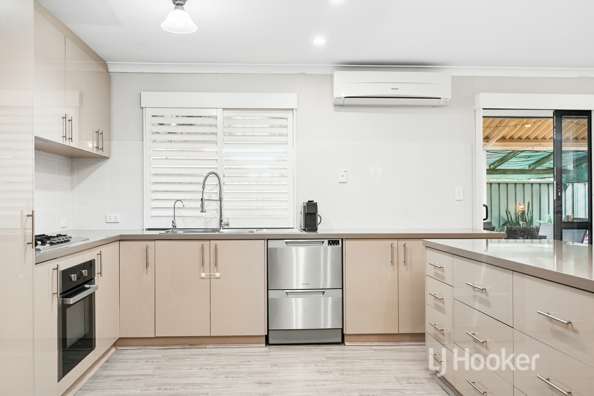 7 Murace Place — photo 2 of 30