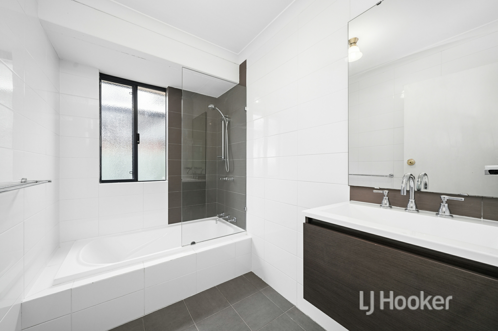 7 Murace Place — photo 11 of 30