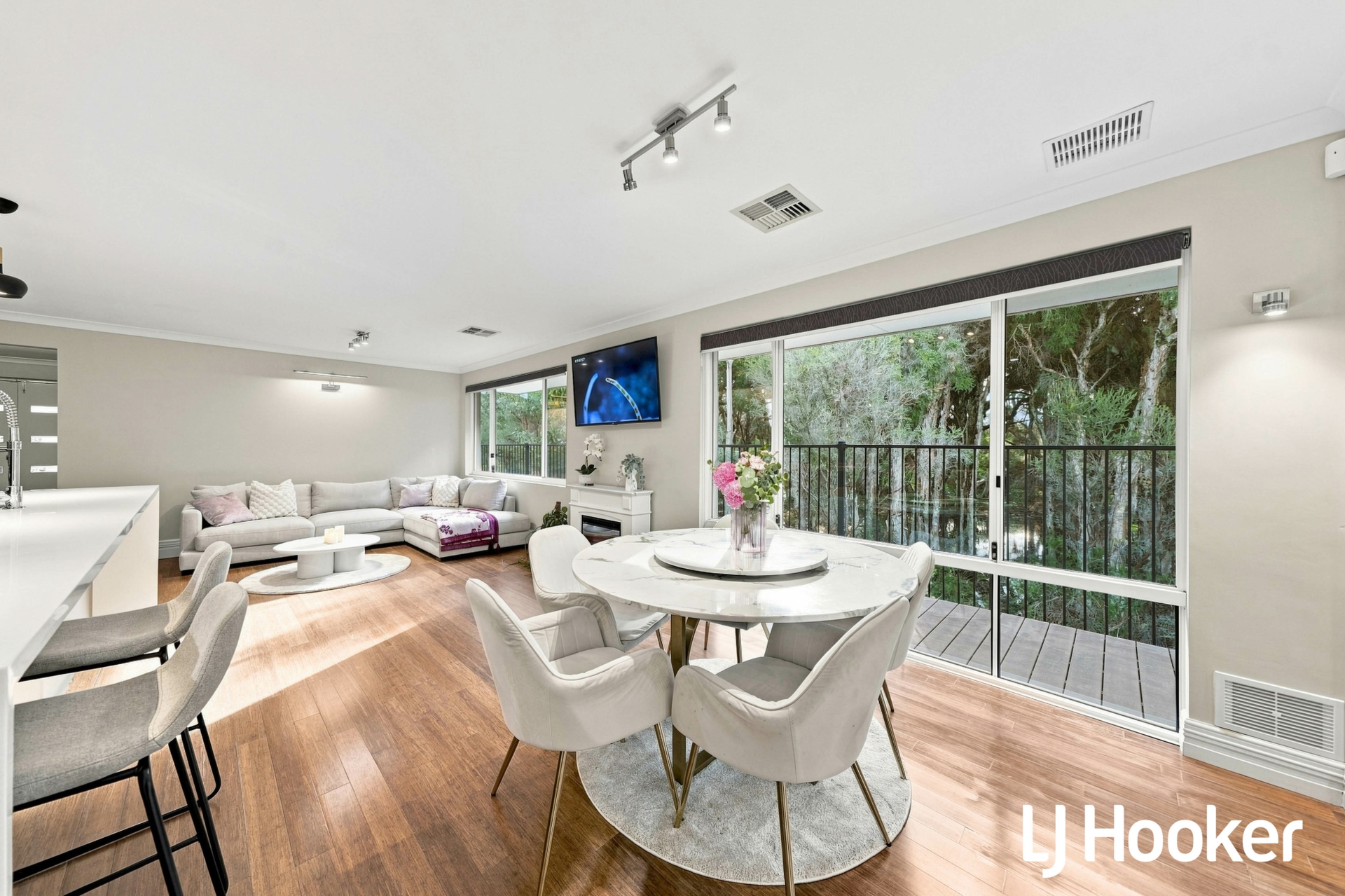 35 Heronwood Glade — photo 16 of 30