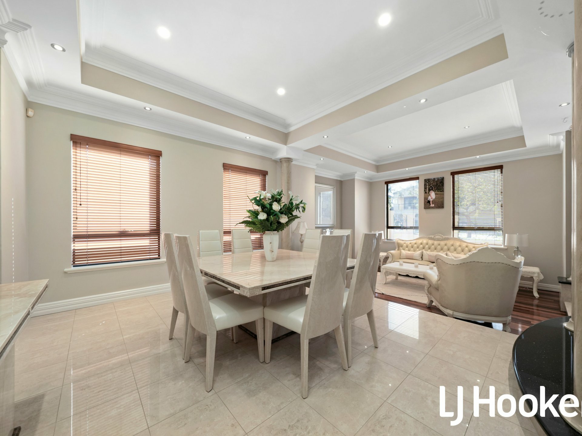 23 Cherrywood Ave — photo 4 of 27
