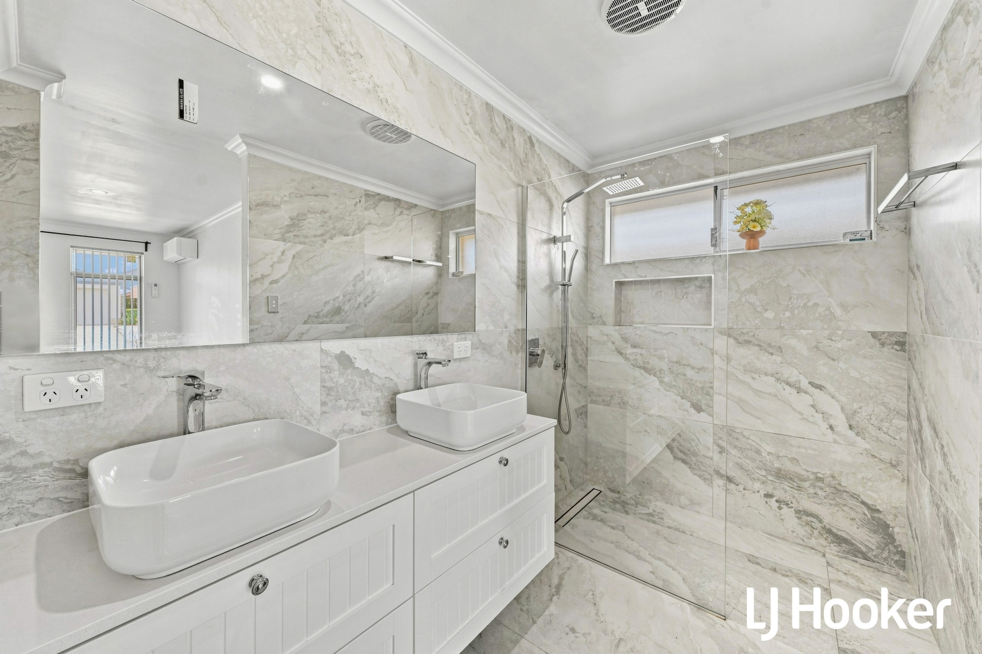 24 Bradburn Street — photo 6 of 26