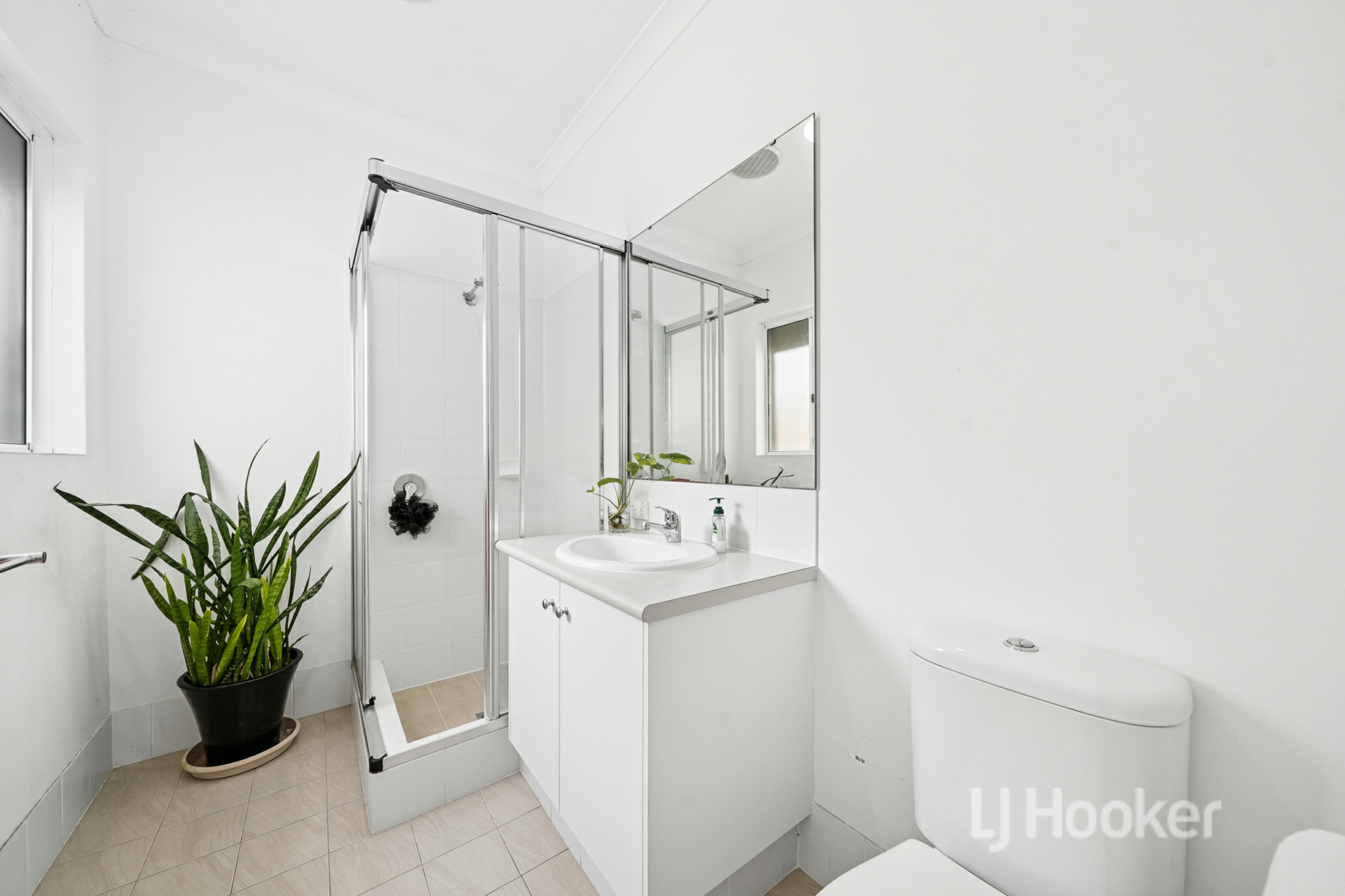 29B Keeble Way — photo 13 of 30