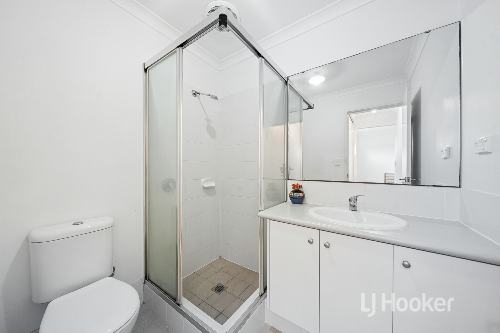 29B Keeble Way — photo 19 of 30