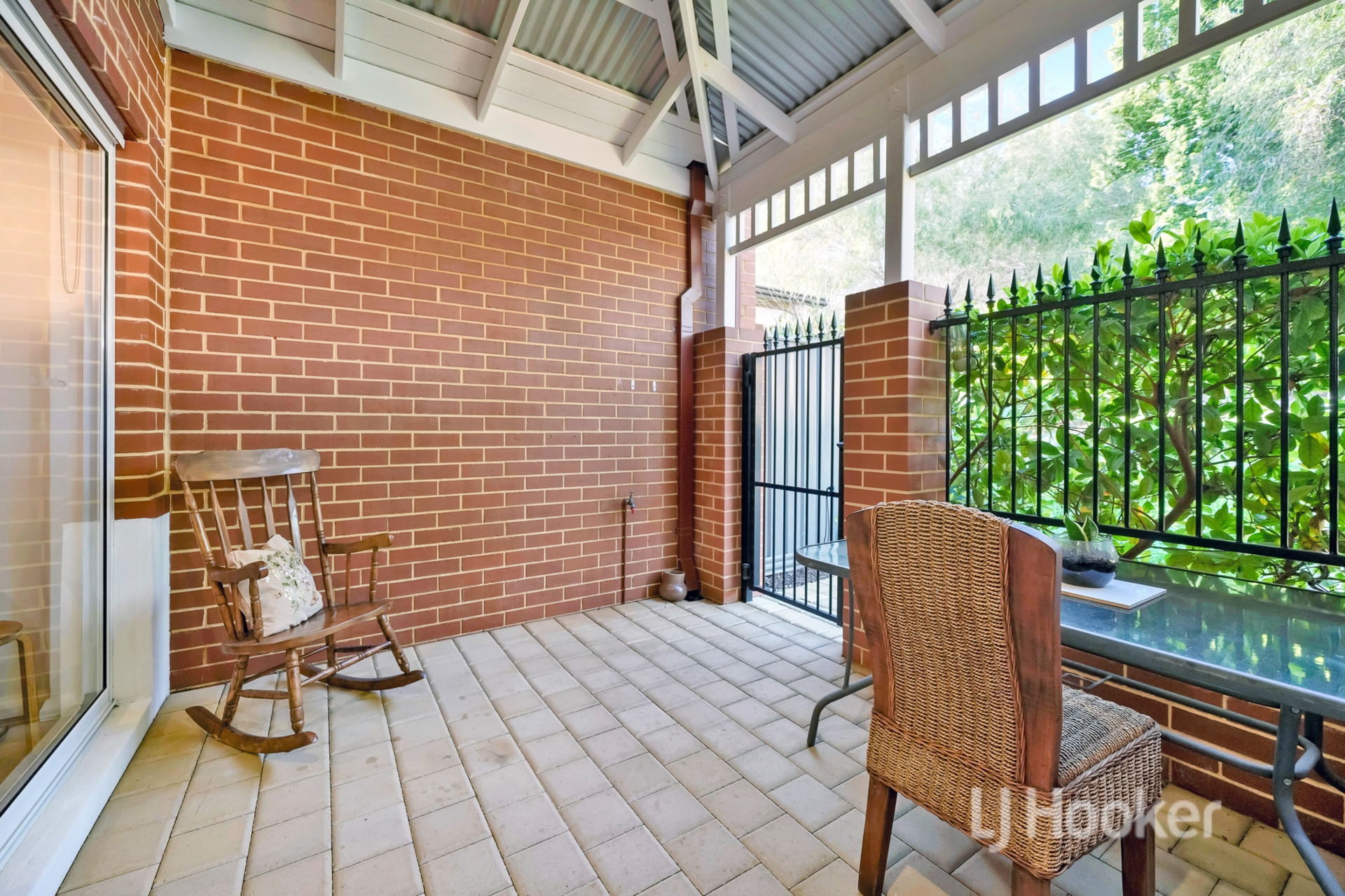 29D Carrington Street — photo 2 of 30