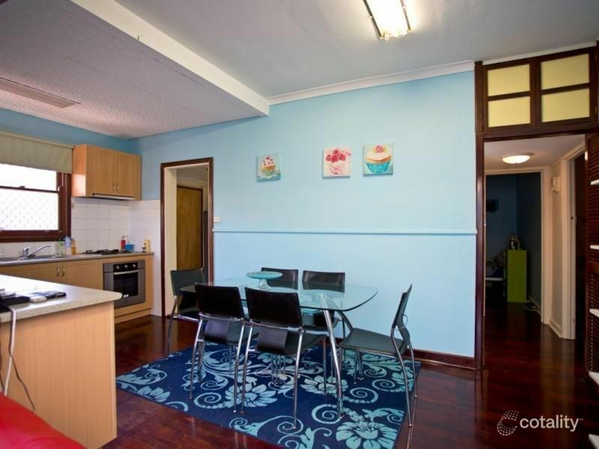 112 Ravenswood Drive — photo 2 of 5